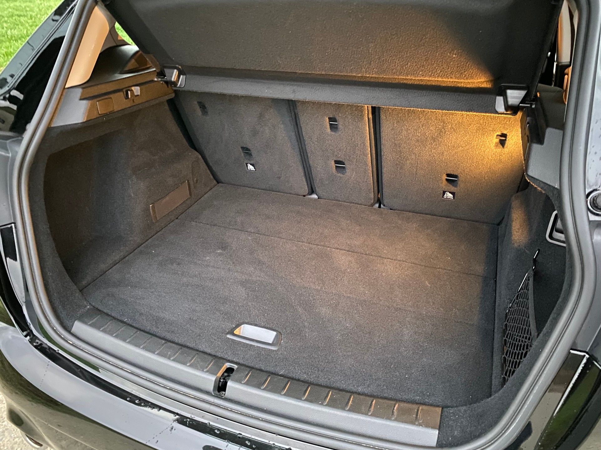 BMW 218i Active Tourer DKG-image-9