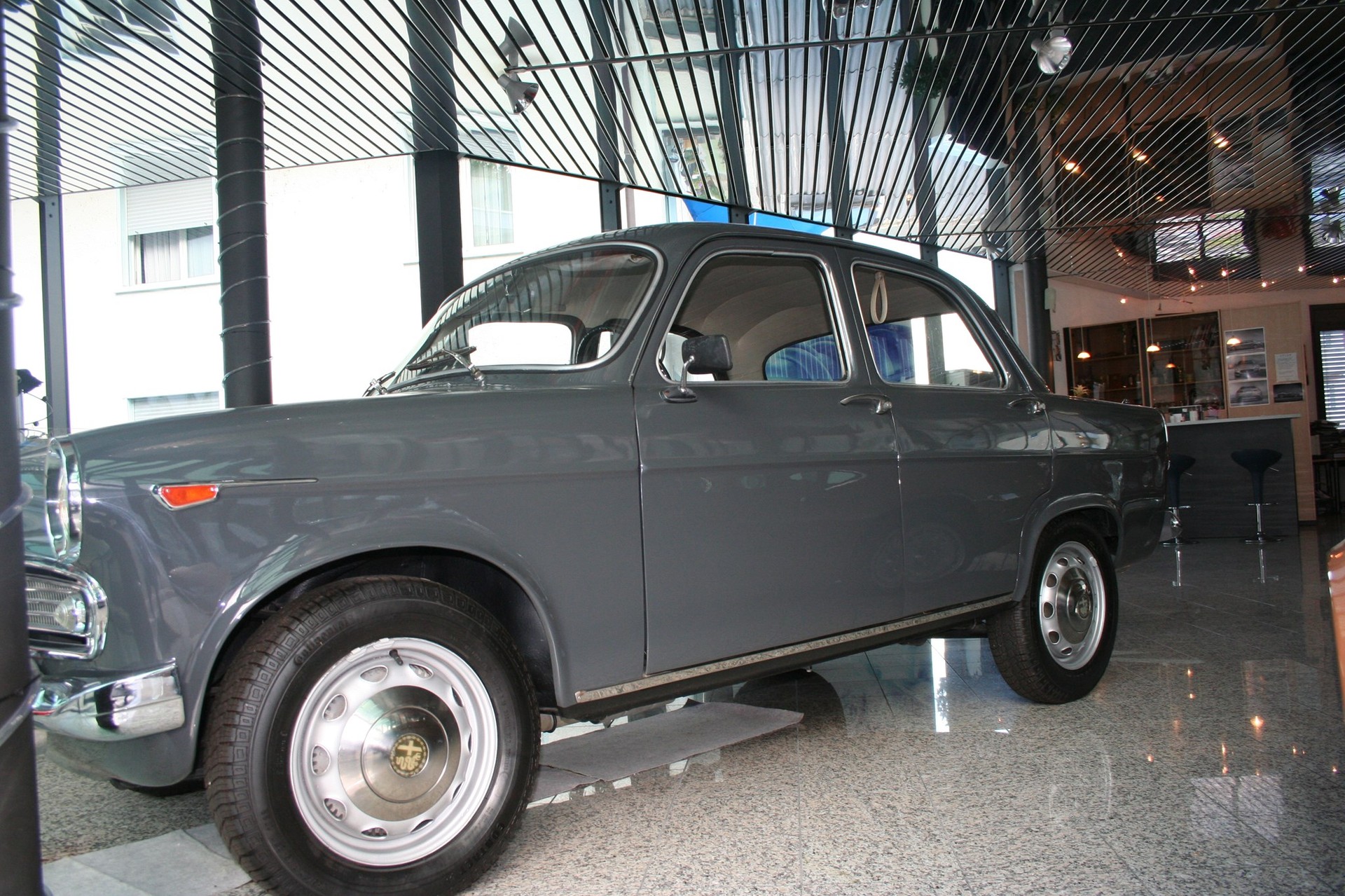 ALFA ROMEO GIULIETTA TI-image-2
