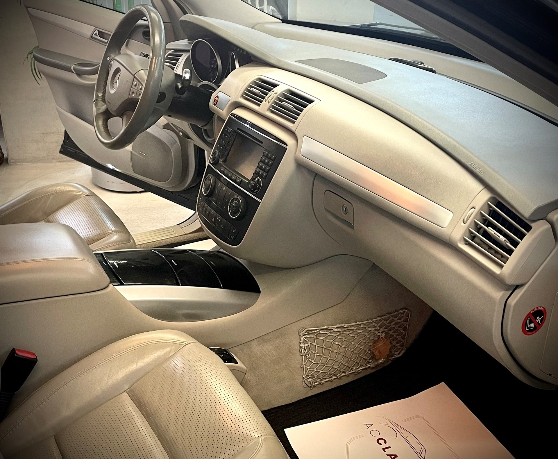 MERCEDES-BENZ R 63 AMG L 4Matic 7G-Tronic - Shortversion-image-9