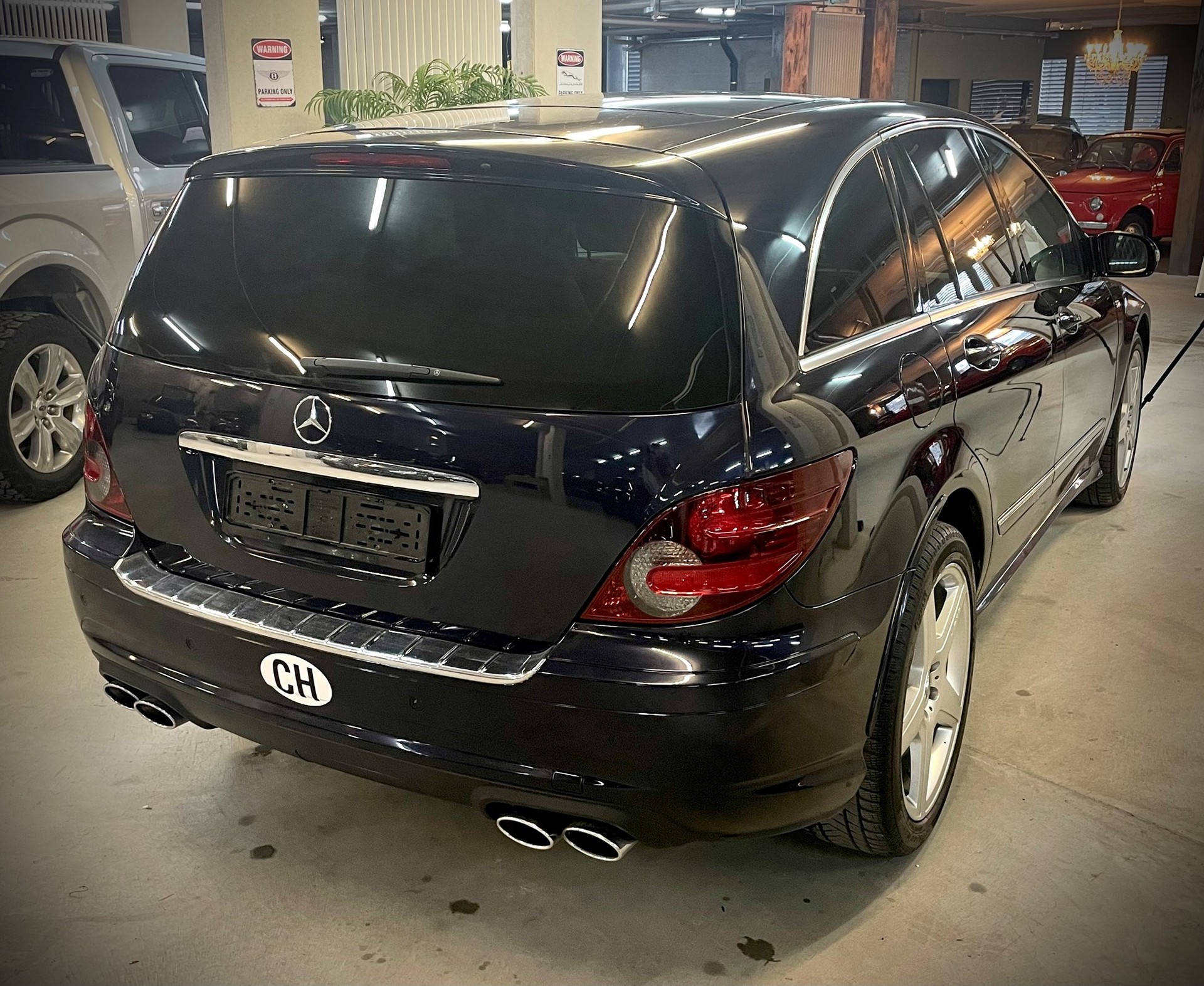 MERCEDES-BENZ R 63 AMG L 4Matic 7G-Tronic - Shortversion-image-5