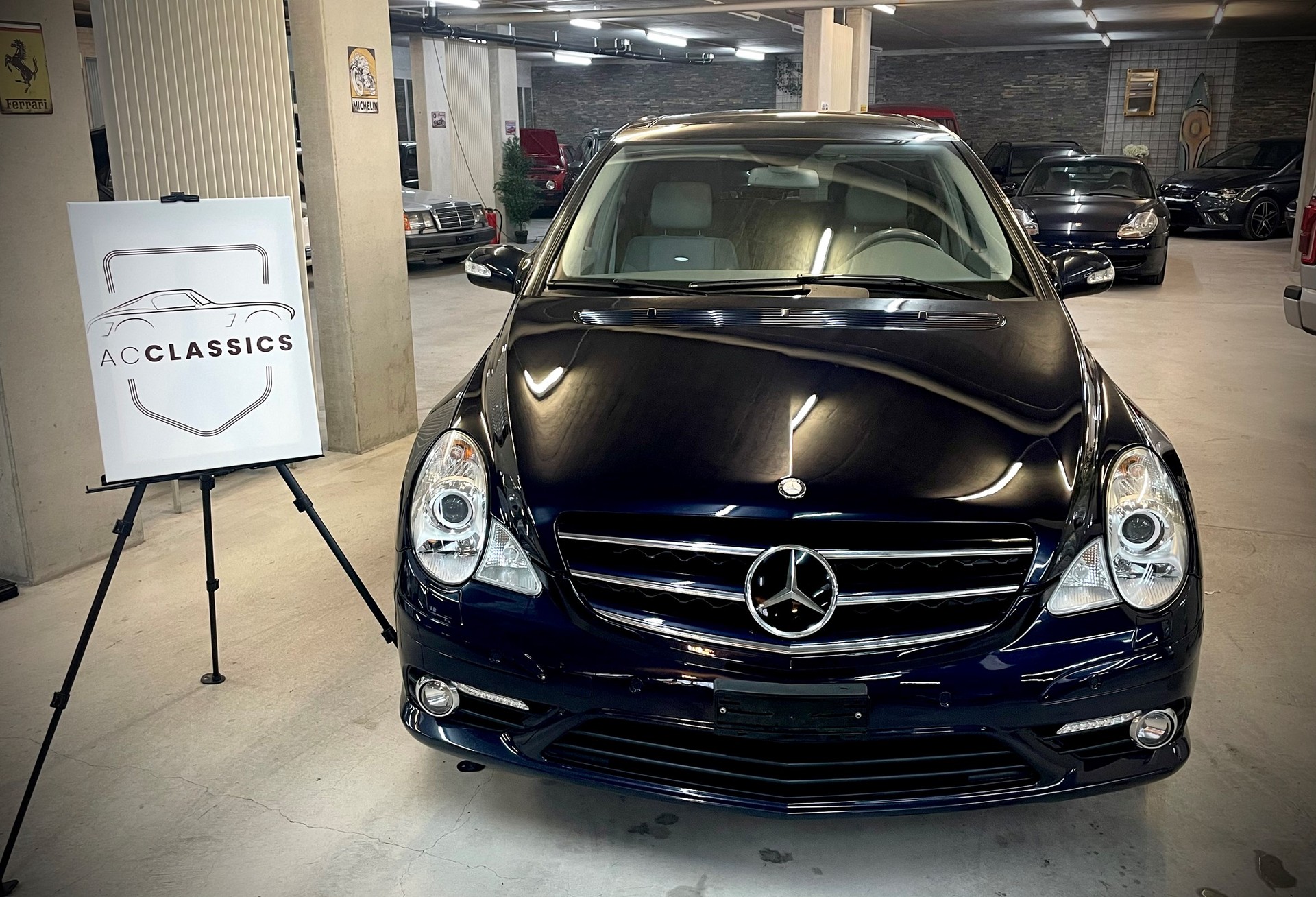 MERCEDES-BENZ R 63 AMG L 4Matic 7G-Tronic - Shortversion-showroom-element-1