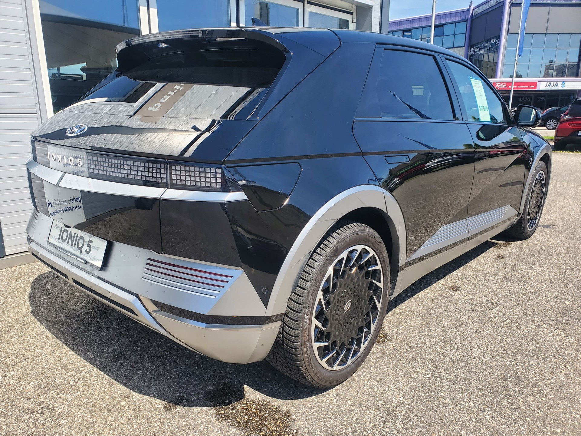 HYUNDAI Ioniq 5 72kWh Vertex 2WD-image-4