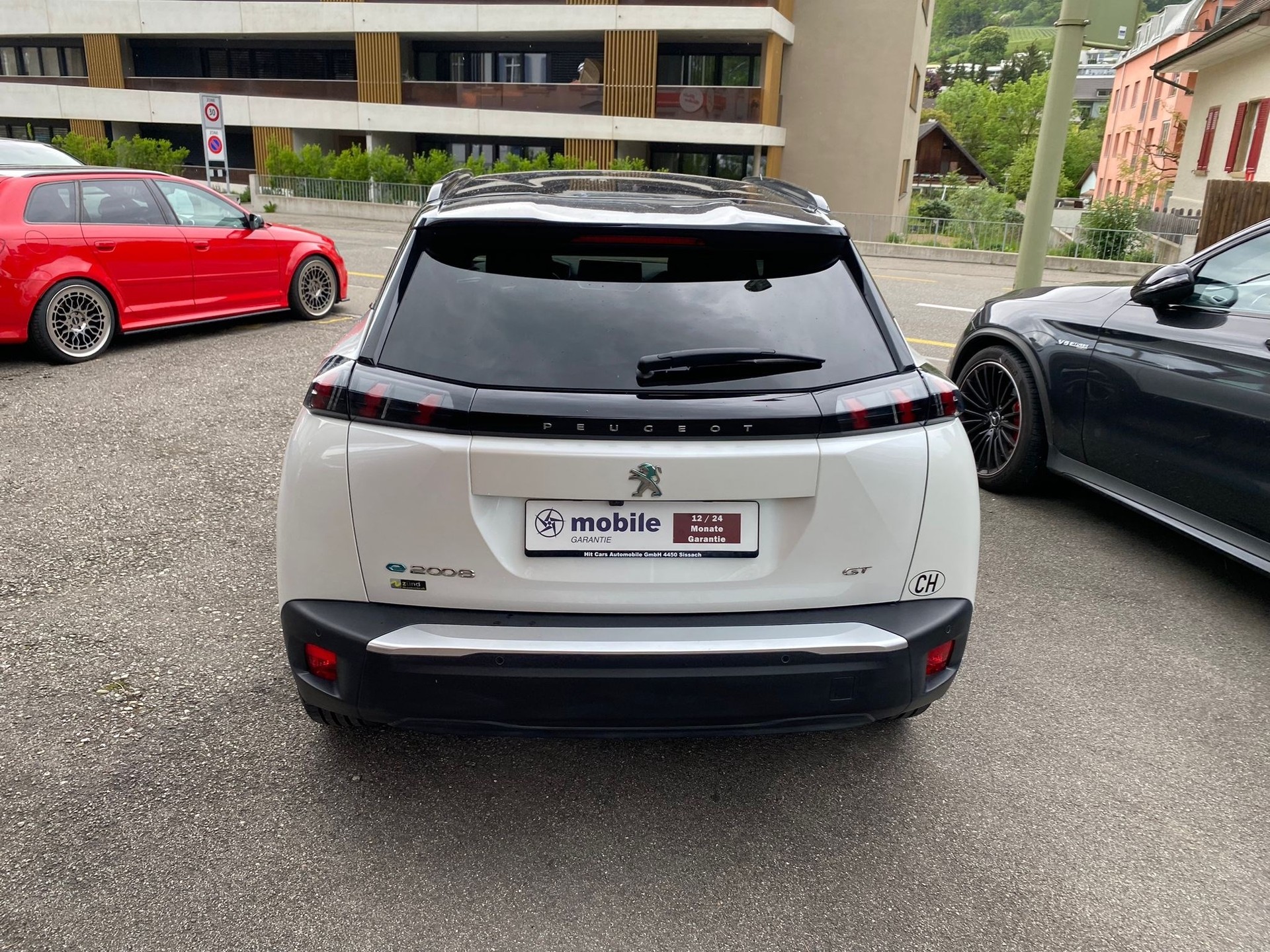 PEUGEOT 2008 e GT-image-5