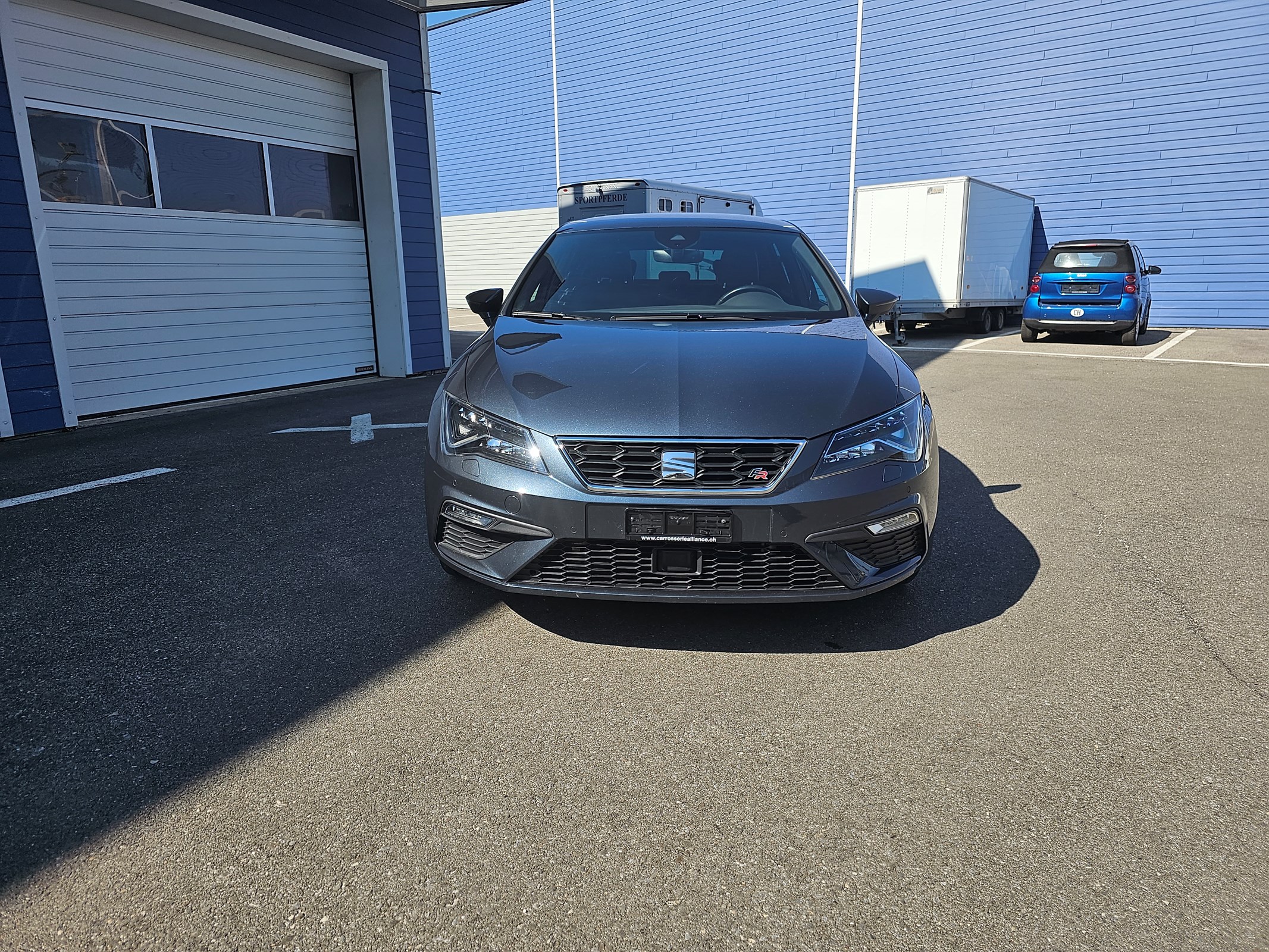 Car photo