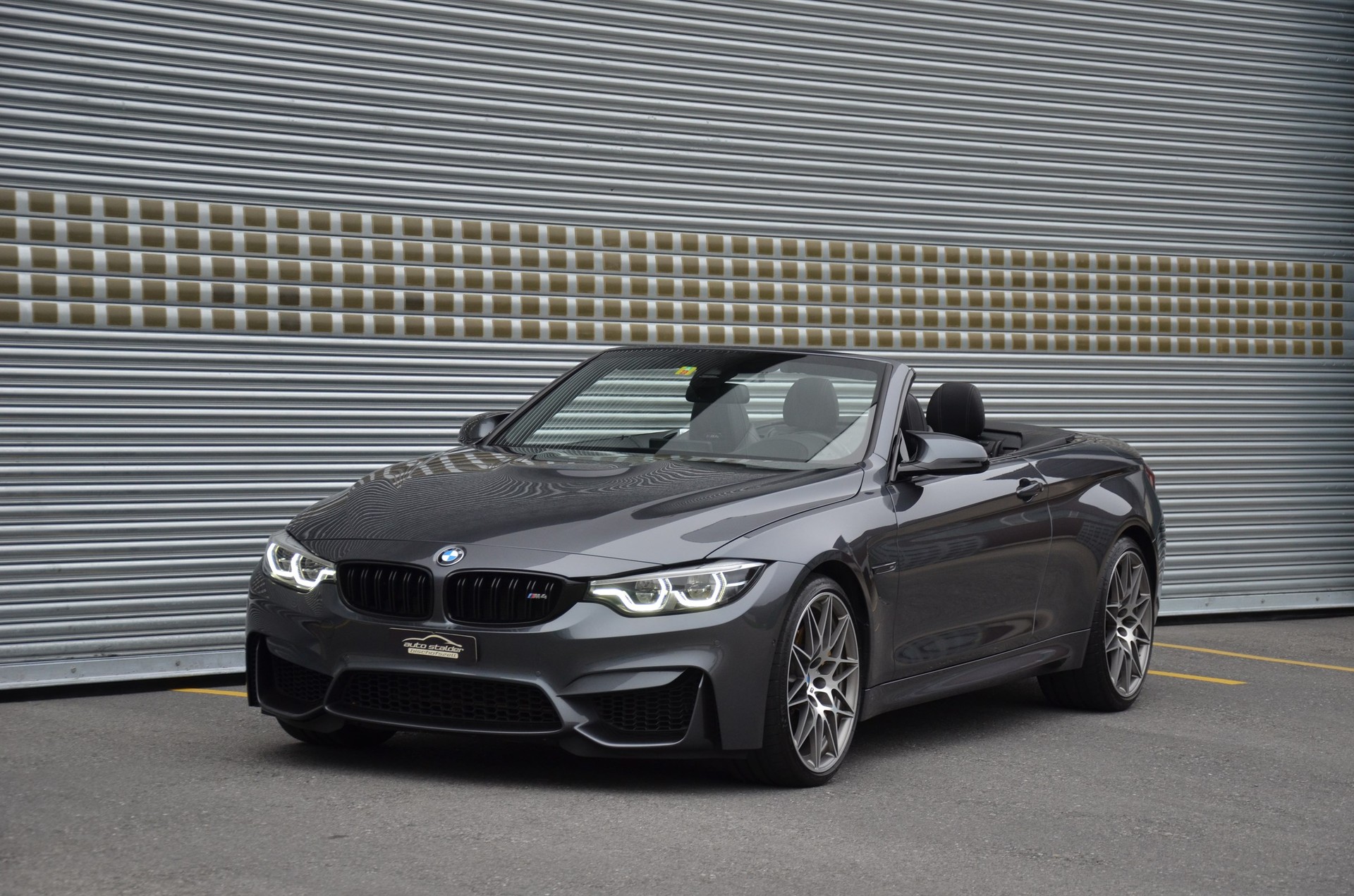 BMW M4 Cabriolet Drivelogic M Competition-image-0