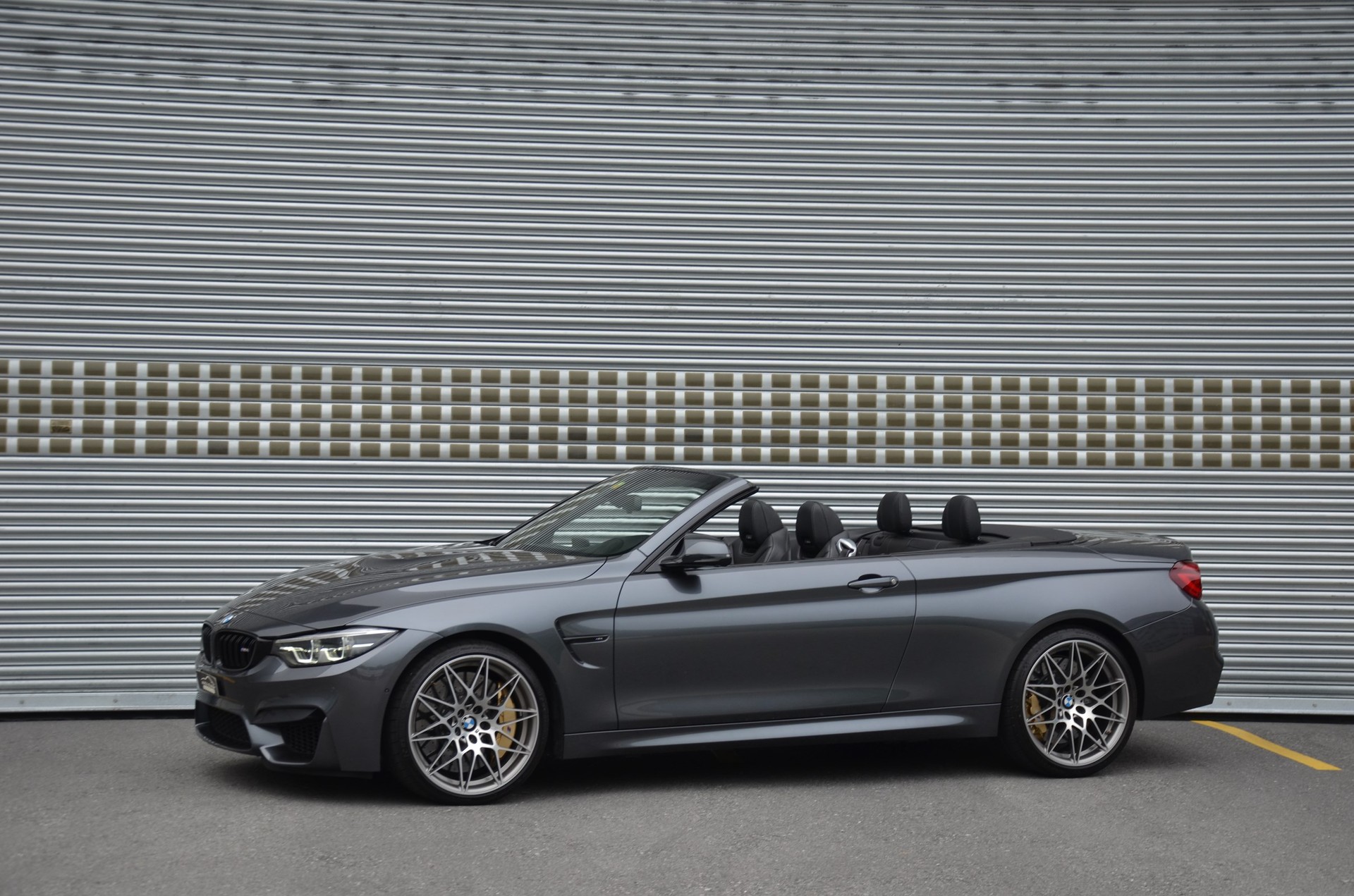 BMW M4 Cabriolet Drivelogic M Competition-image-1