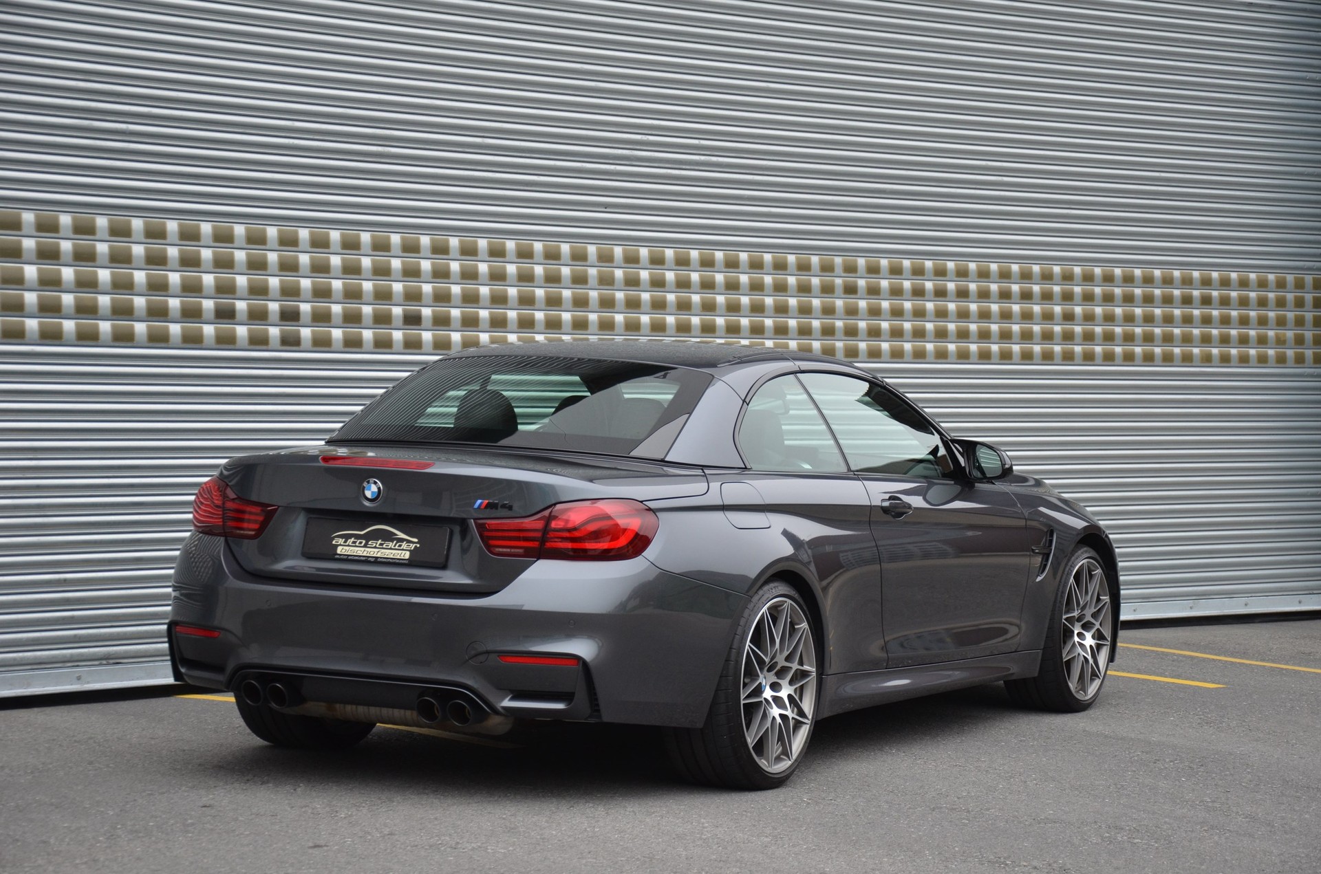 BMW M4 Cabriolet Drivelogic M Competition-image-6