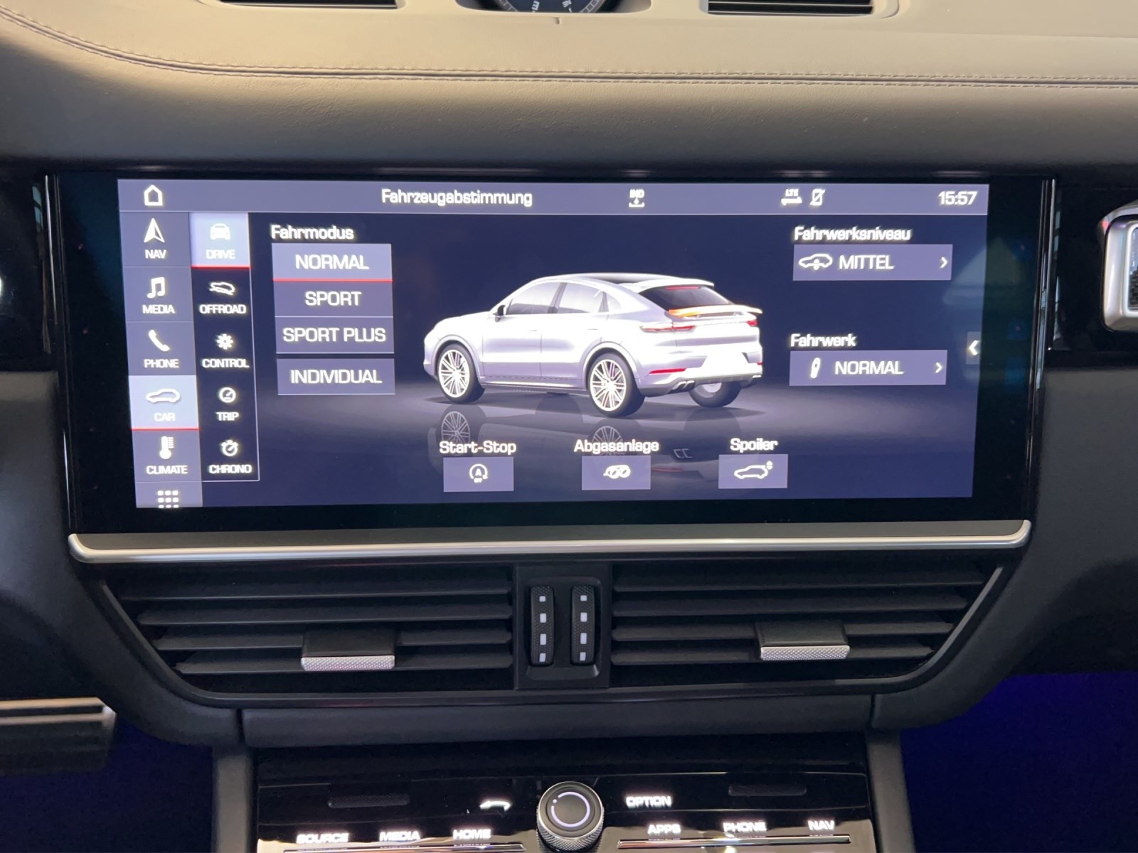 PORSCHE Cayenne Turbo Coupé-image-10