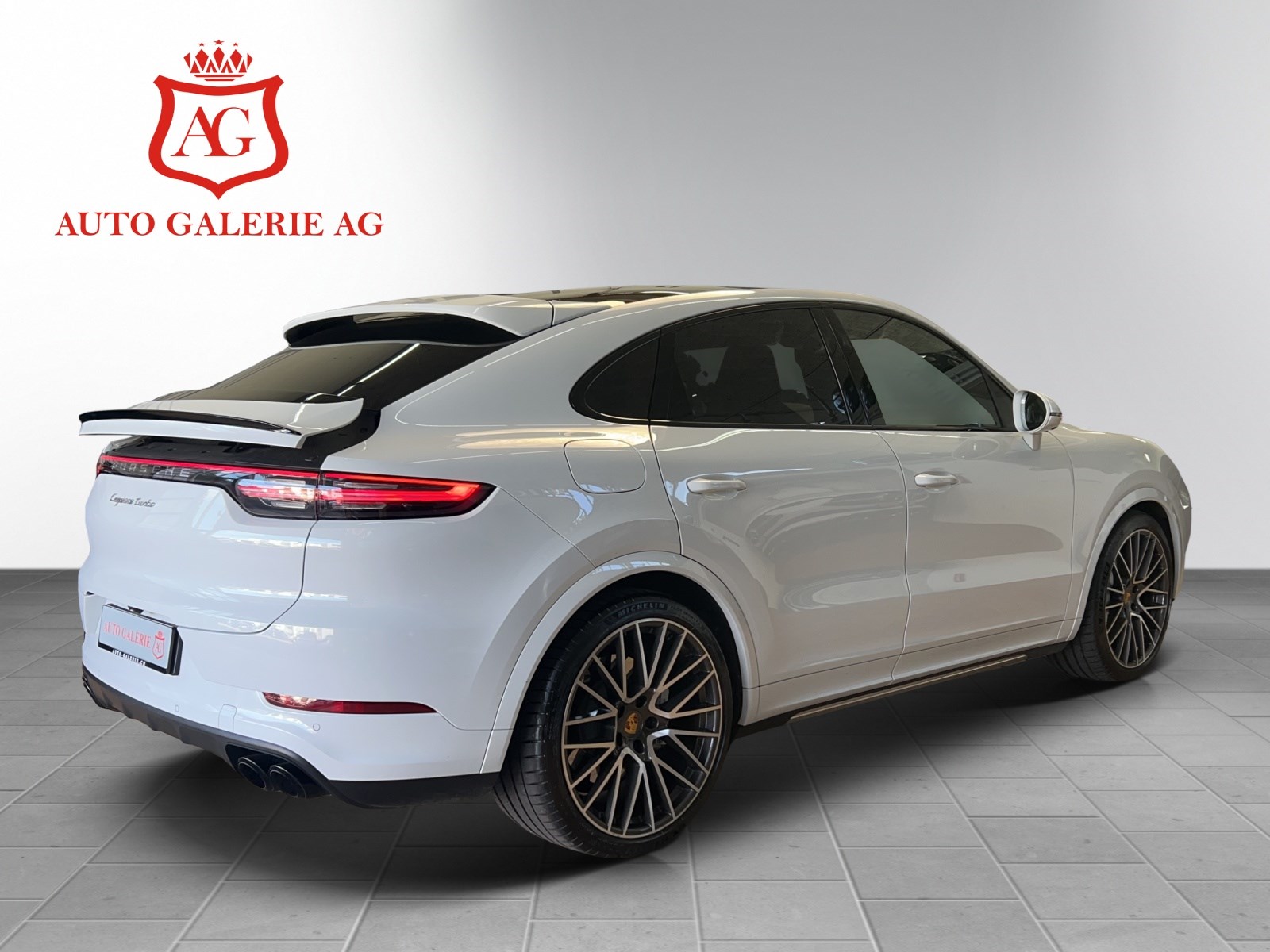 PORSCHE Cayenne Turbo Coupé-image-3