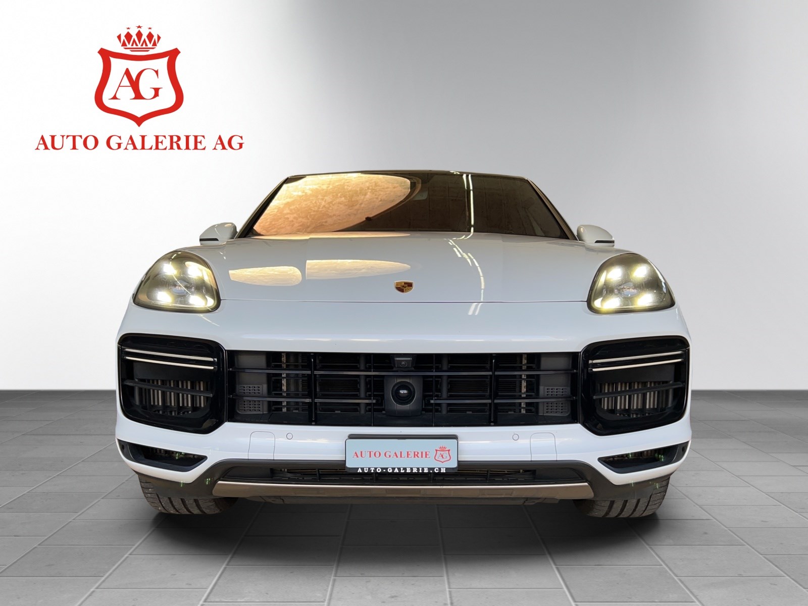 PORSCHE Cayenne Turbo Coupé-image-5