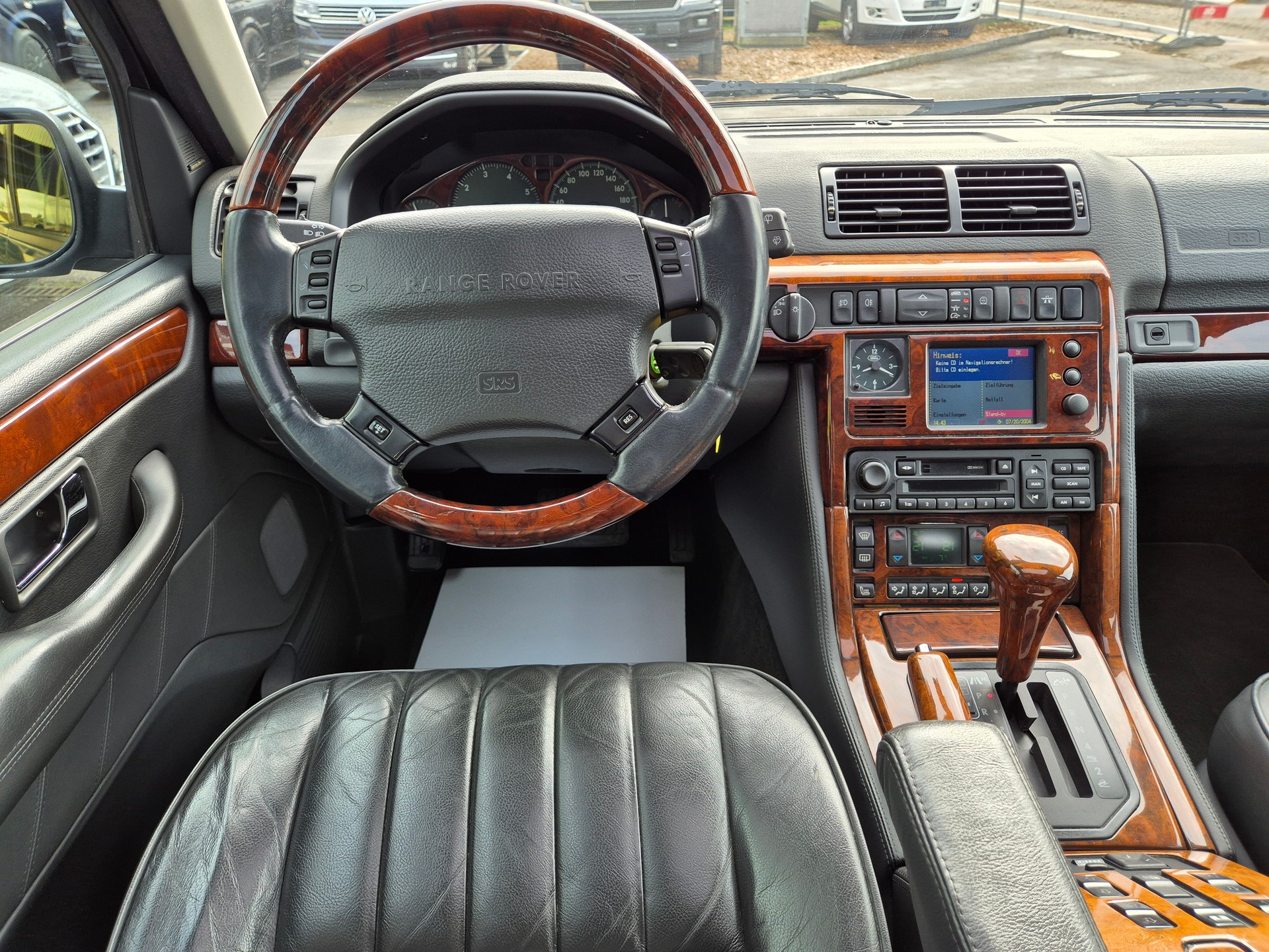 LAND ROVER Range Rover 4.6 Autobiography-image-20