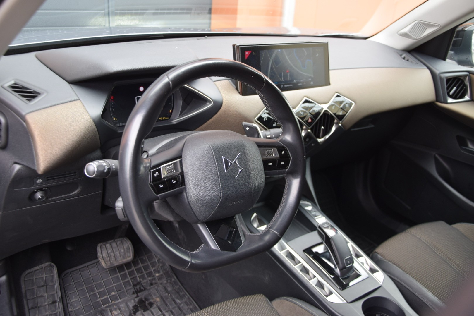 DS AUTOMOBILES DS 3 Crossback 1.2 PureTech Performance Line EAT8-image-11