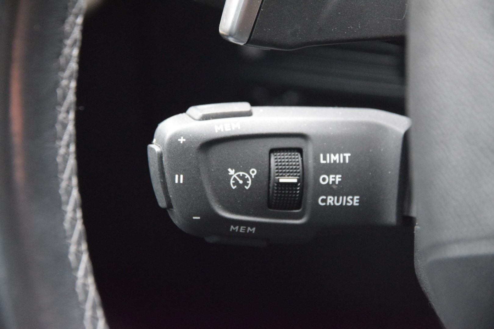 DS AUTOMOBILES DS 3 Crossback 1.2 PureTech Performance Line EAT8-image-15