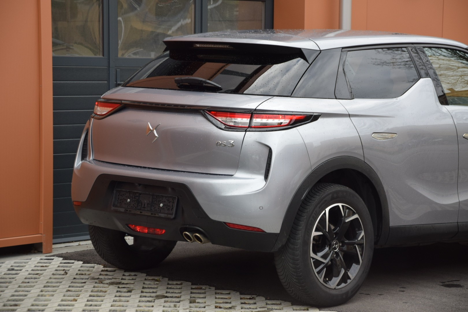 DS AUTOMOBILES DS 3 Crossback 1.2 PureTech Performance Line EAT8-image-8