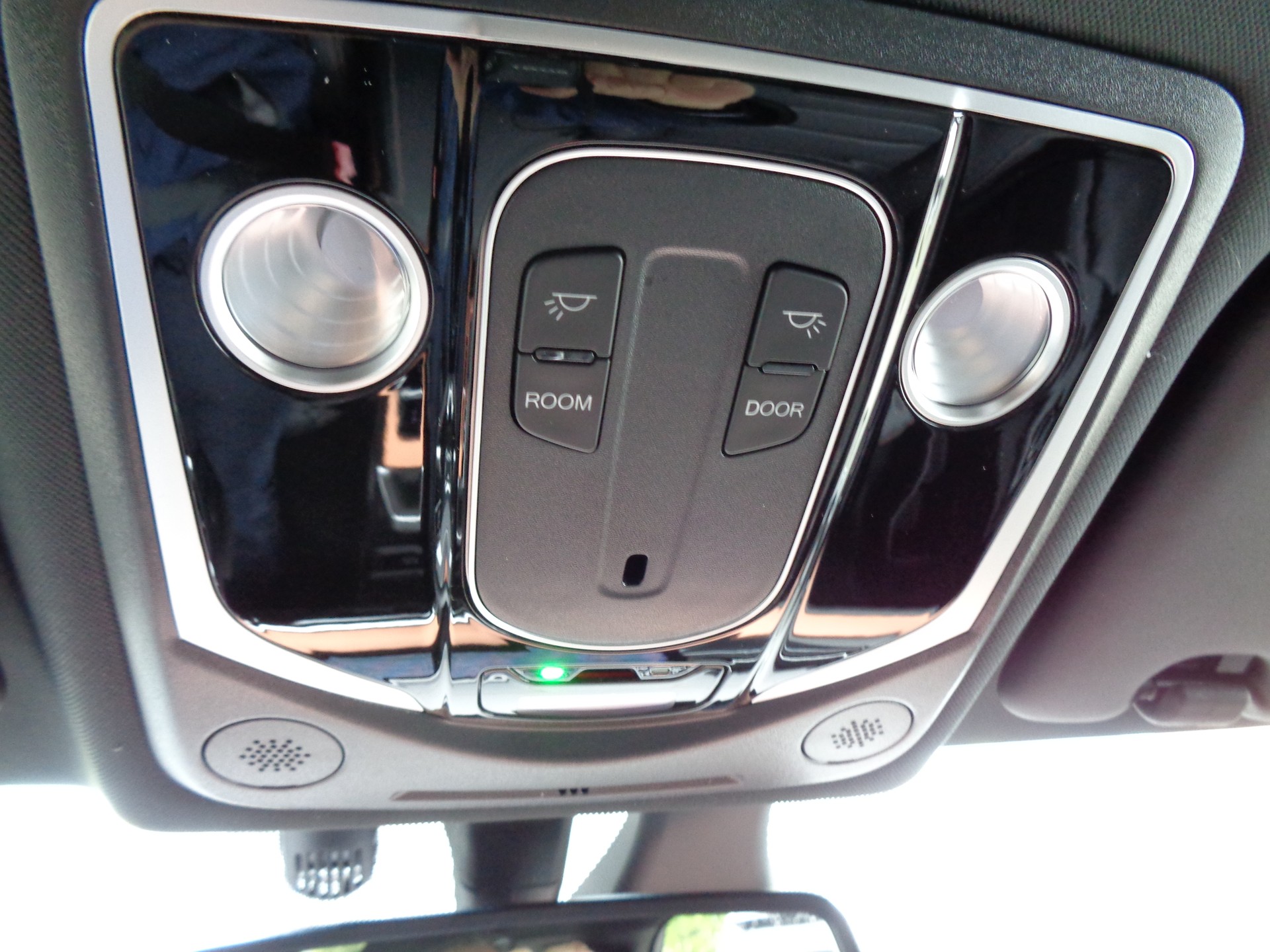 KGM-SsangYong Torres EVX Platinum-image-15
