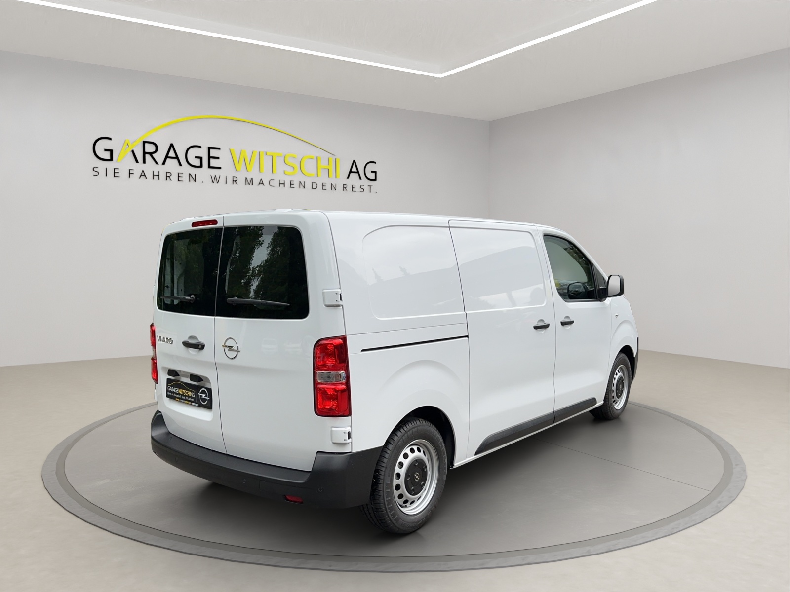 OPEL Vivaro Cargo M 2.7t 2.0 CDTi-image-4