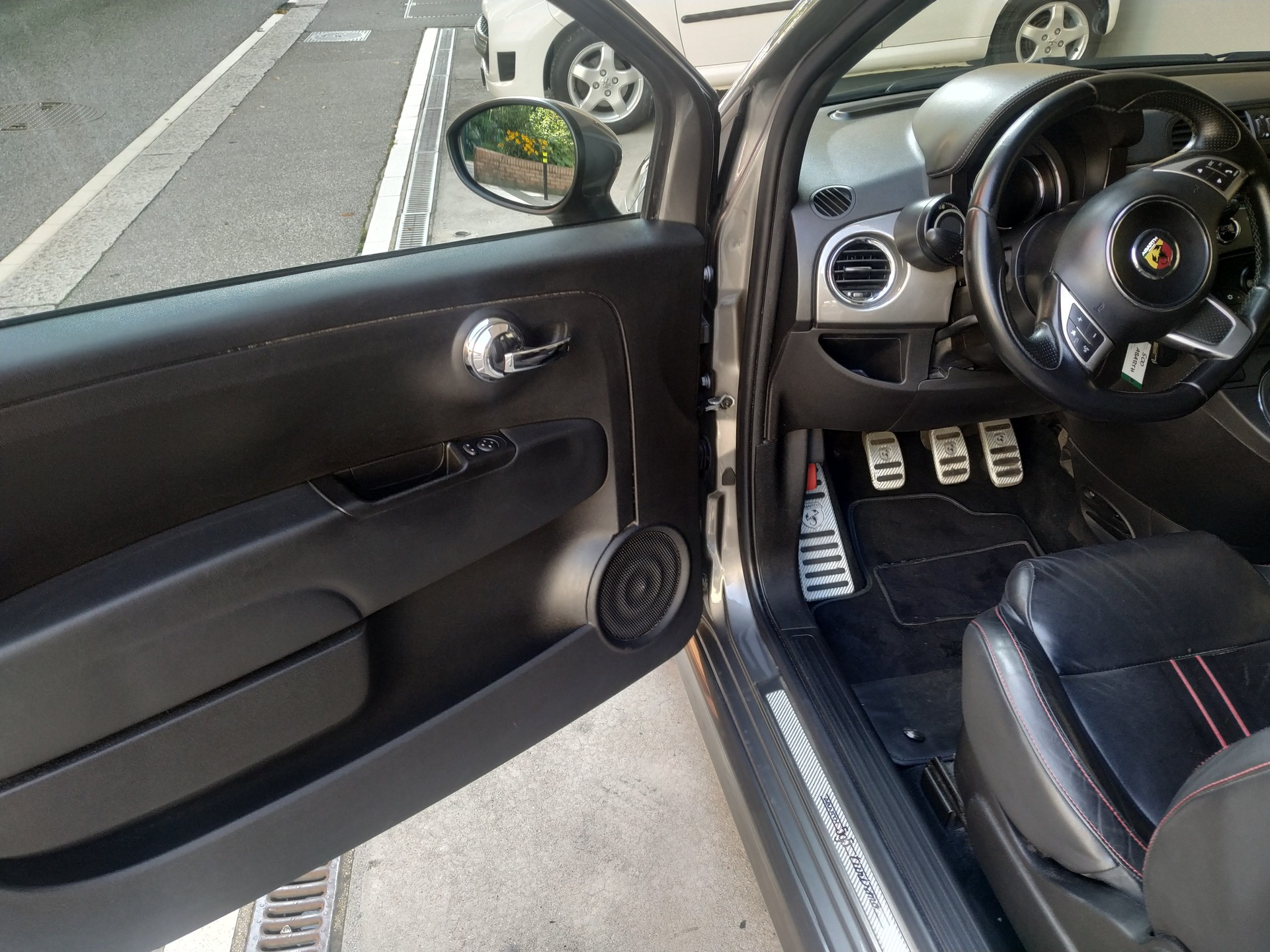 FIAT 595 1.4 16V Turbo Abarth Turismo-image-7