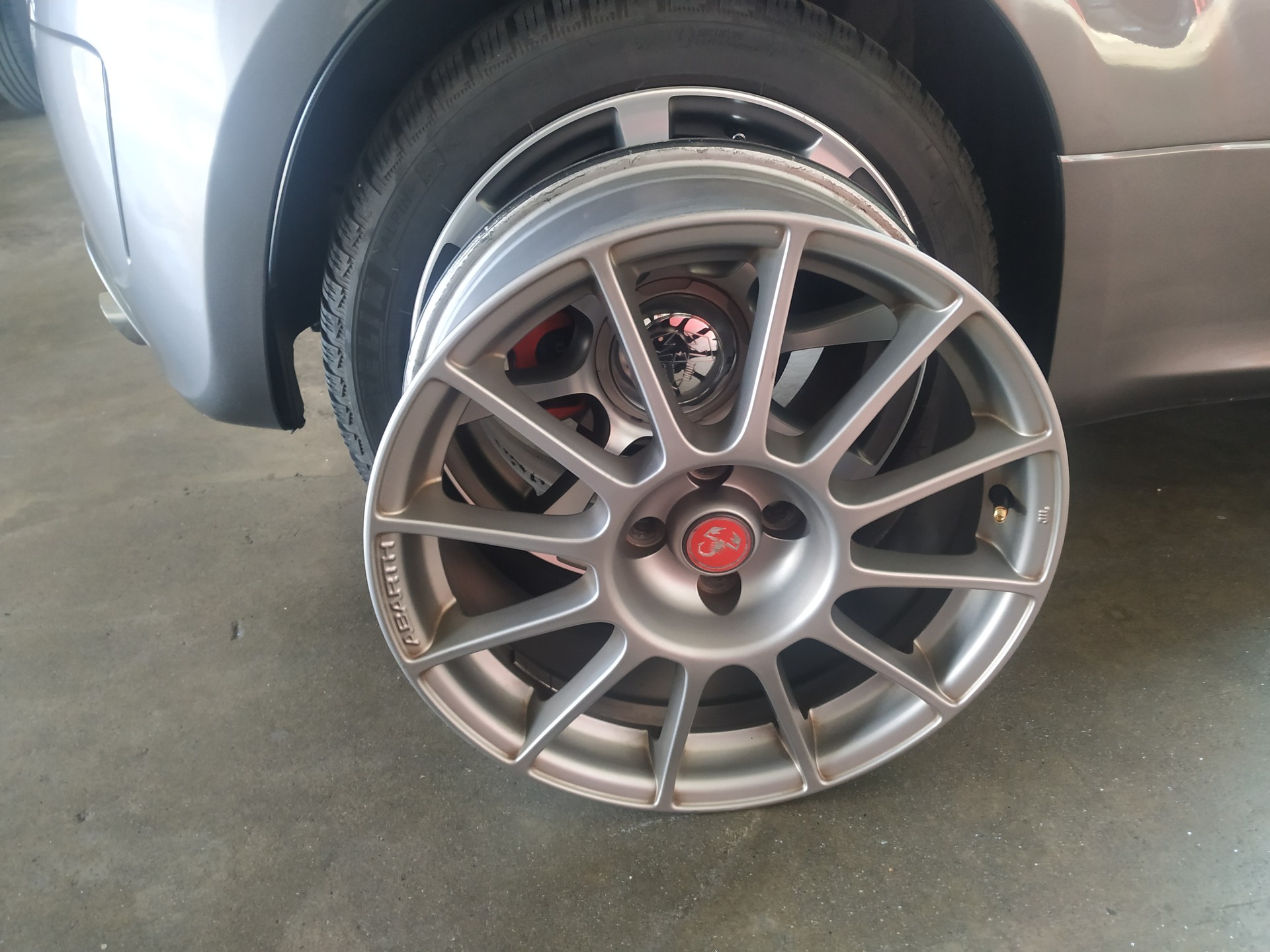 FIAT 595 1.4 16V Turbo Abarth Turismo-image-3