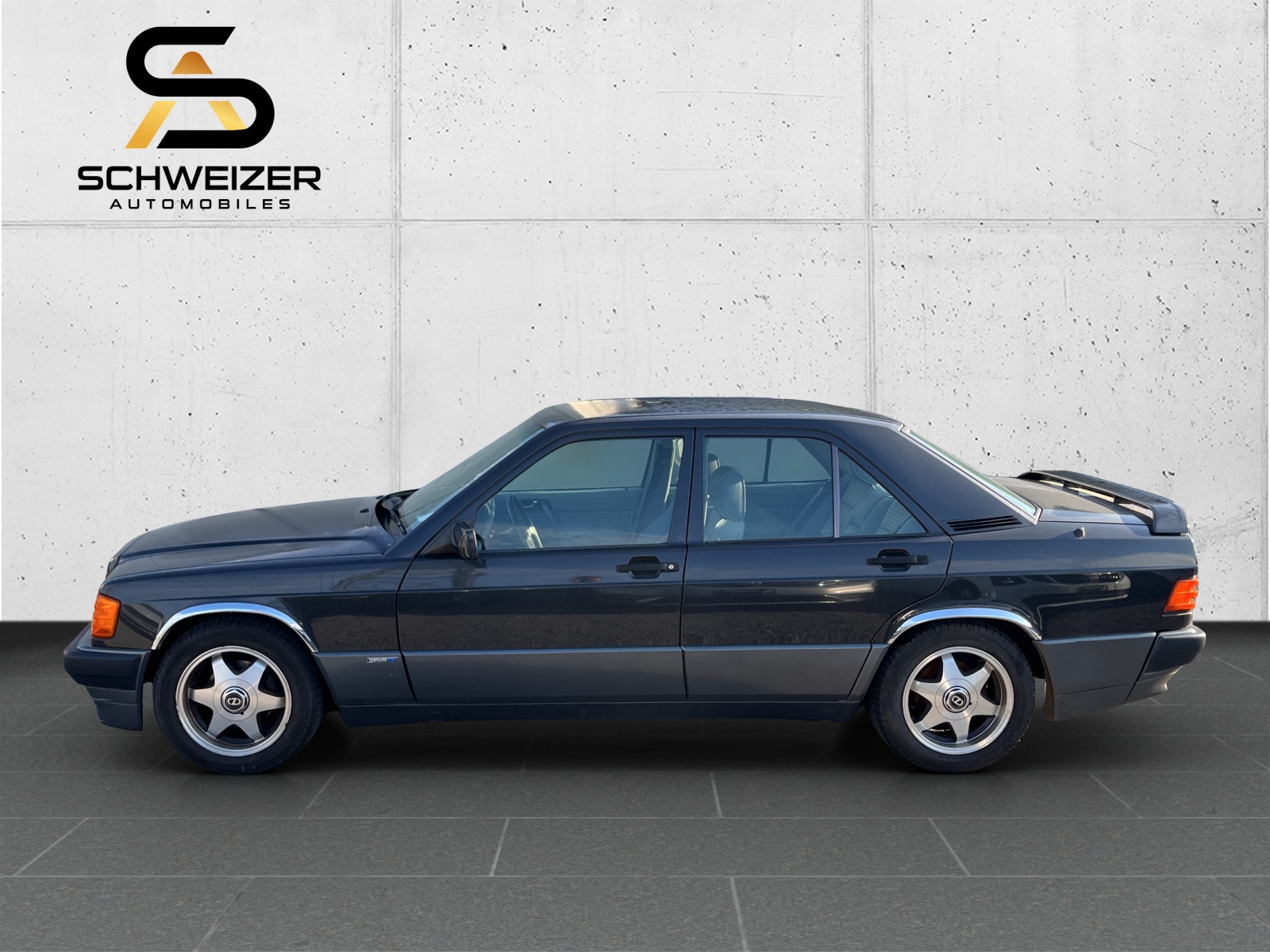 MERCEDES-BENZ 190 E 2.3-image-3