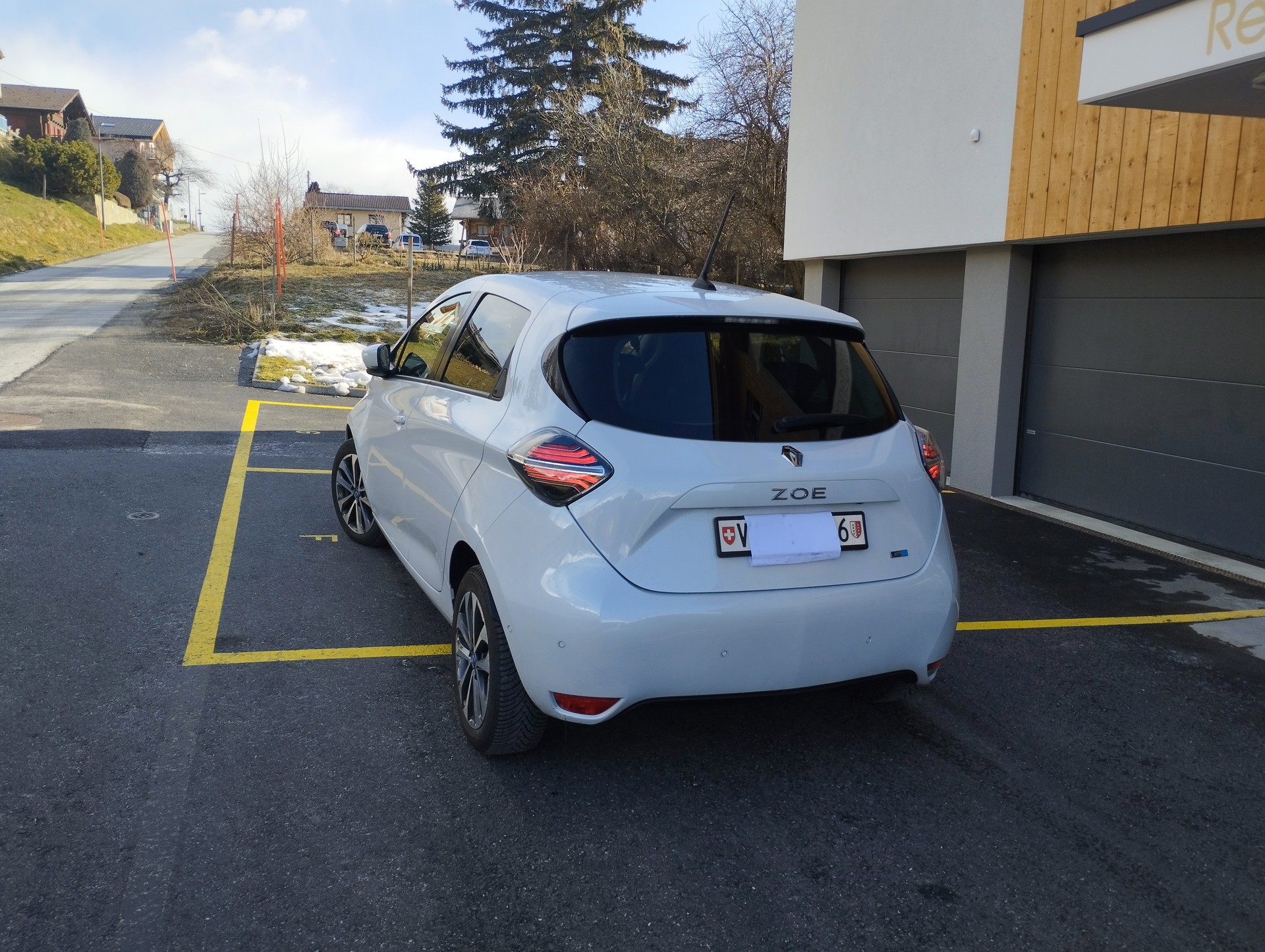 RENAULT Zoe Intens R135 (incl. Batterie)-image-6