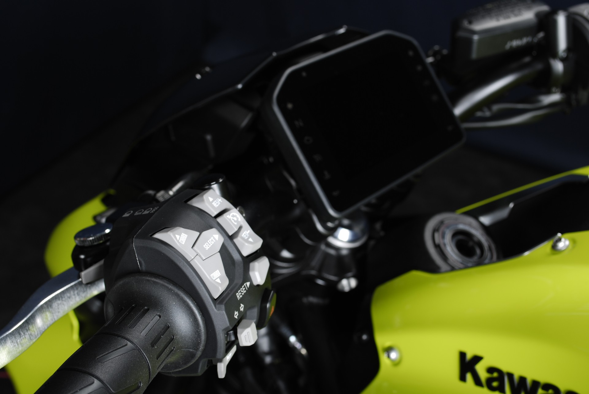 KAWASAKI Z900 (91 kW) MY26 - Sonderumbau-image-14