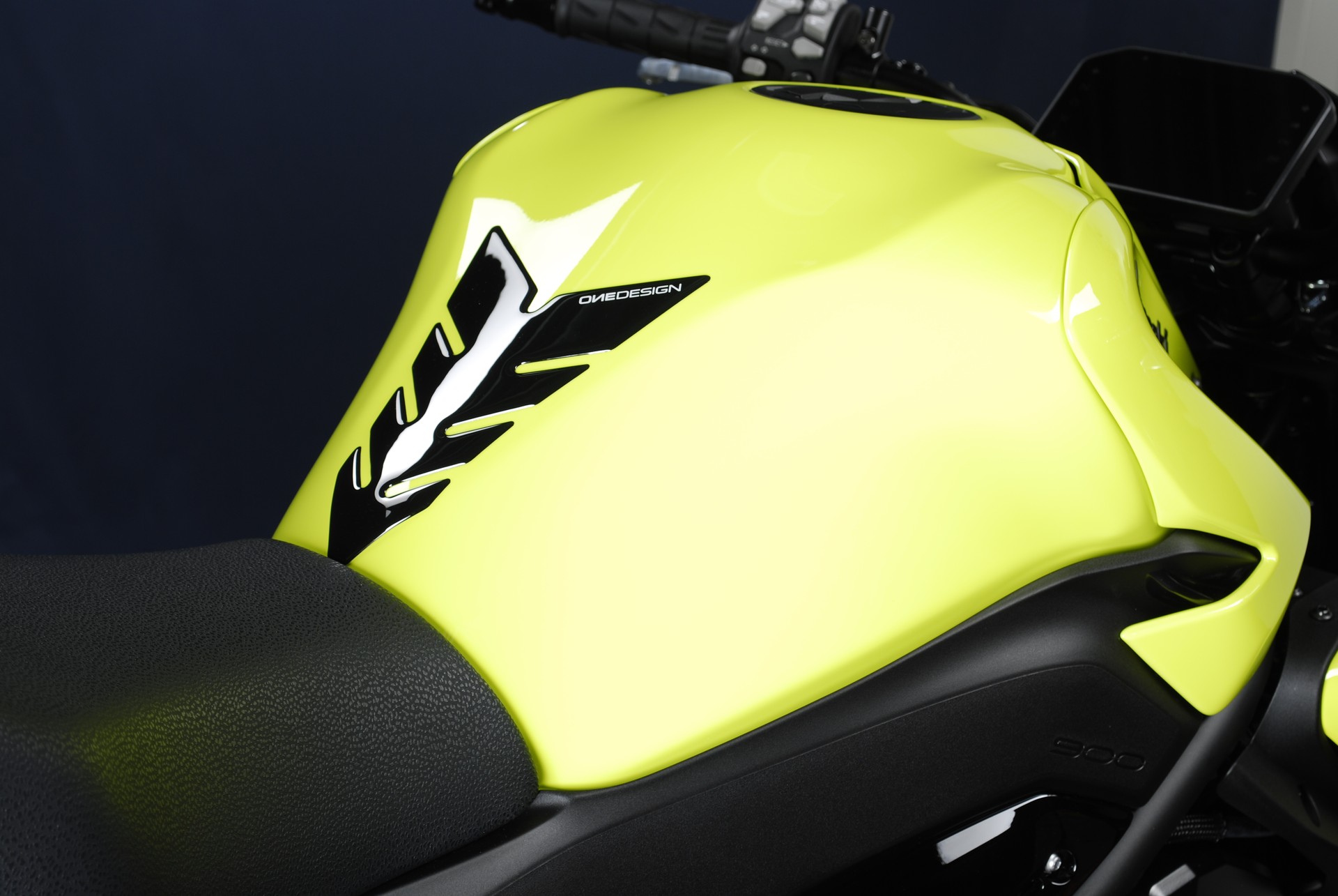 KAWASAKI Z900 (91 kW) MY26 - Sonderumbau-showroom-element-2