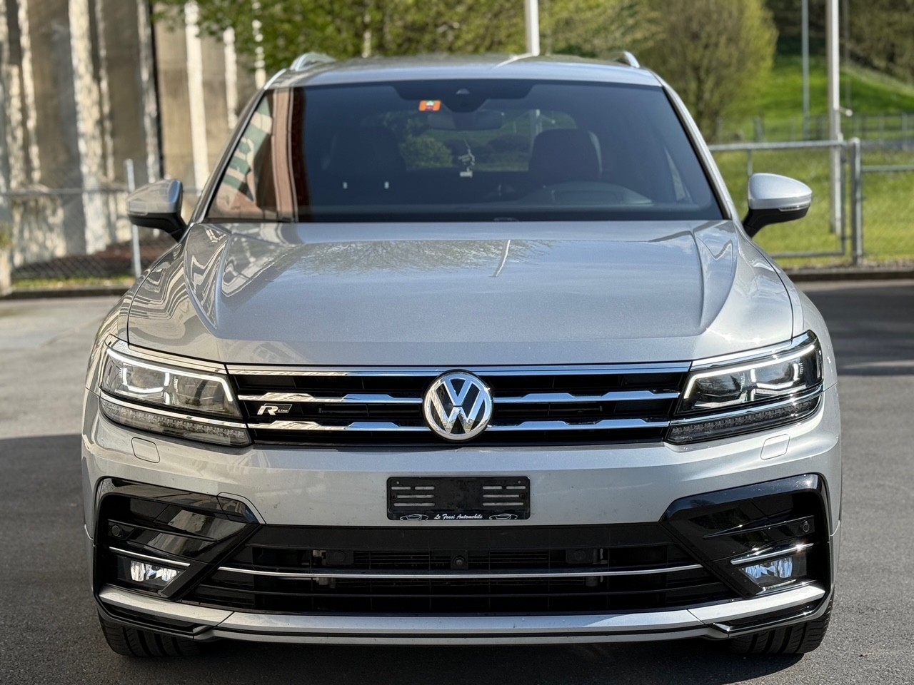 VW Tiguan Allspace 2.0TSI R-Line 4Motion DSG-image-3