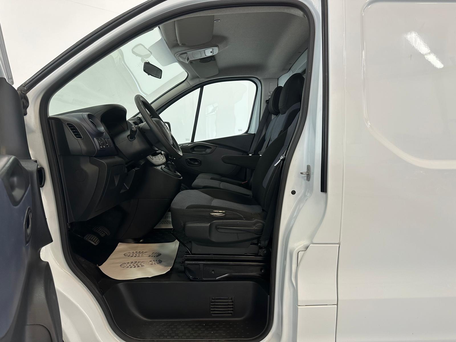 OPEL Vivaro 1.6 BiTurbo CDTI ecoFLEX 2.9t L2H1-image-19