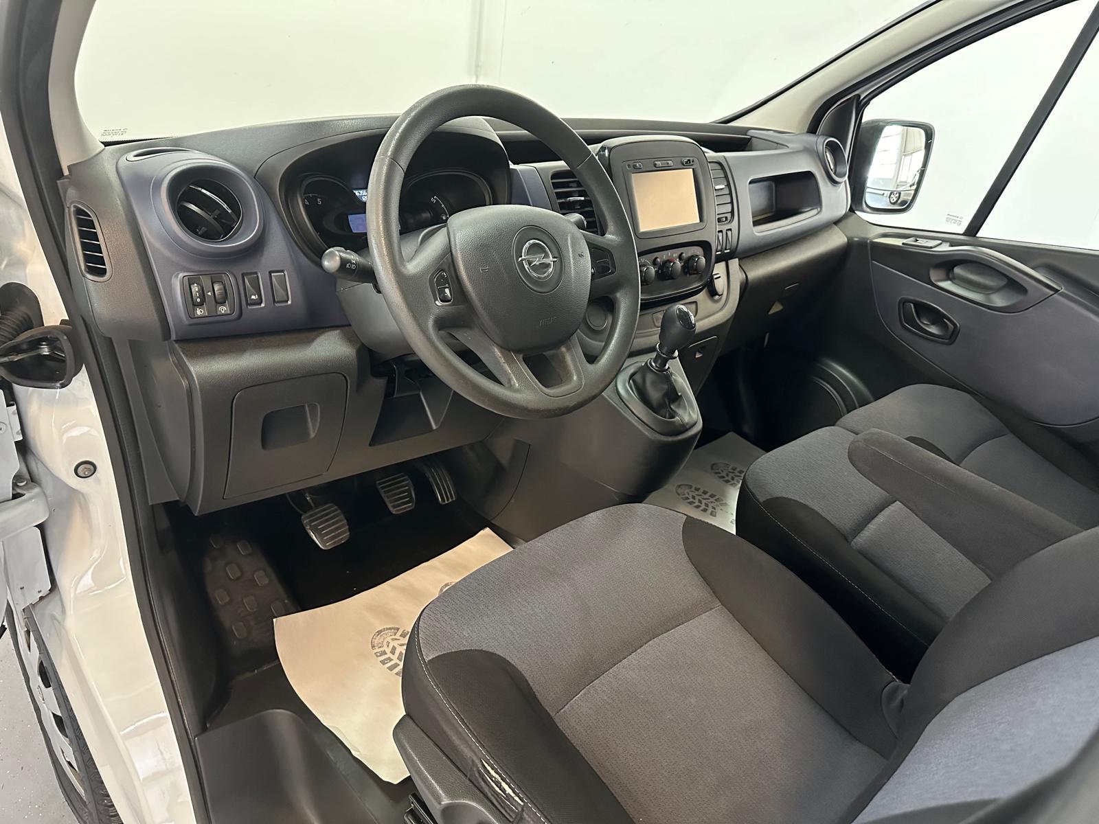 OPEL Vivaro 1.6 BiTurbo CDTI ecoFLEX 2.9t L2H1-image-15