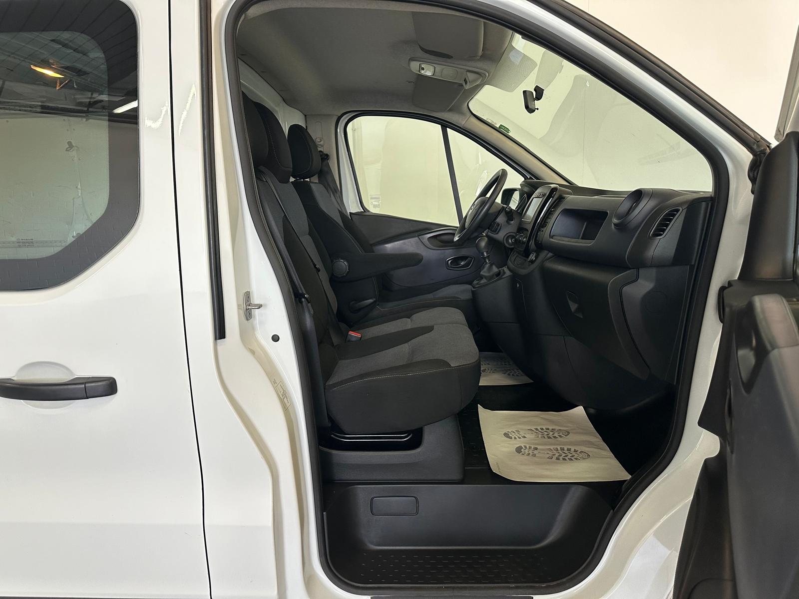 OPEL Vivaro 1.6 BiTurbo CDTI ecoFLEX 2.9t L2H1-image-18