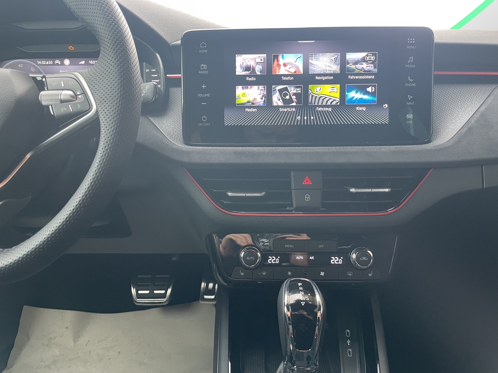 SKODA Kamiq 1.0 TSI Dynamic DSG-image-10