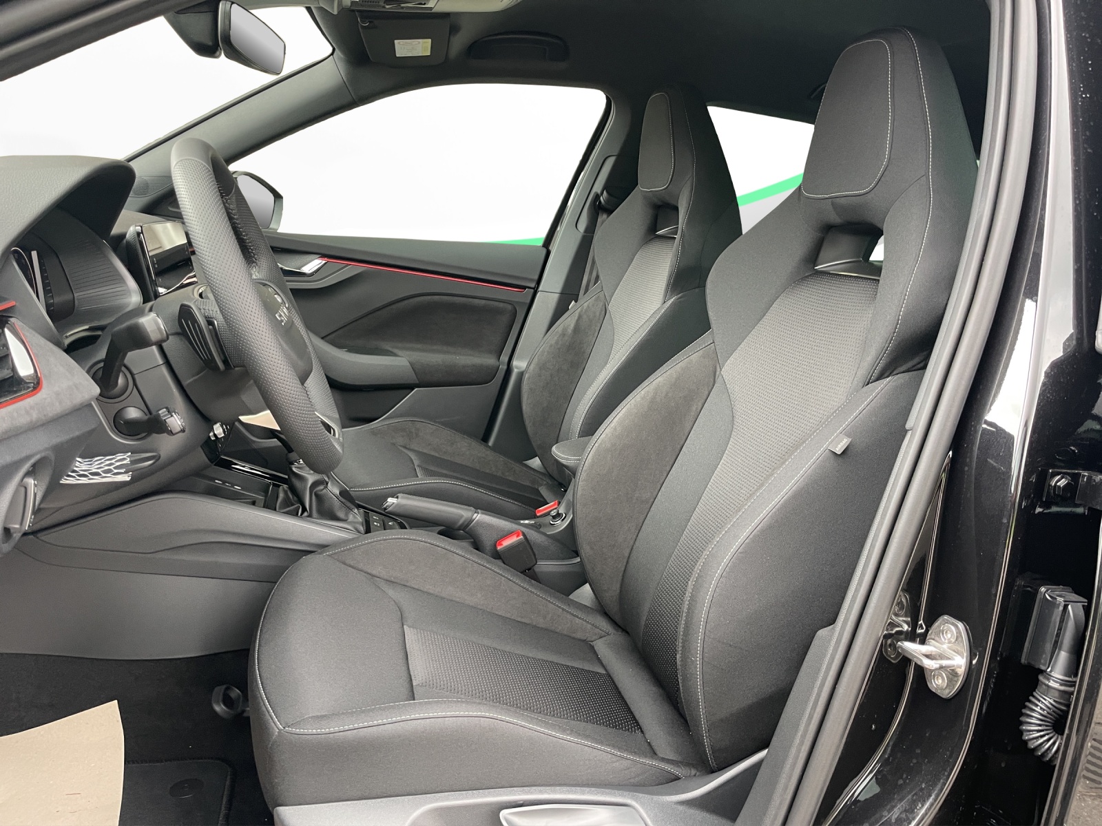 SKODA Kamiq 1.0 TSI Dynamic DSG-image-6