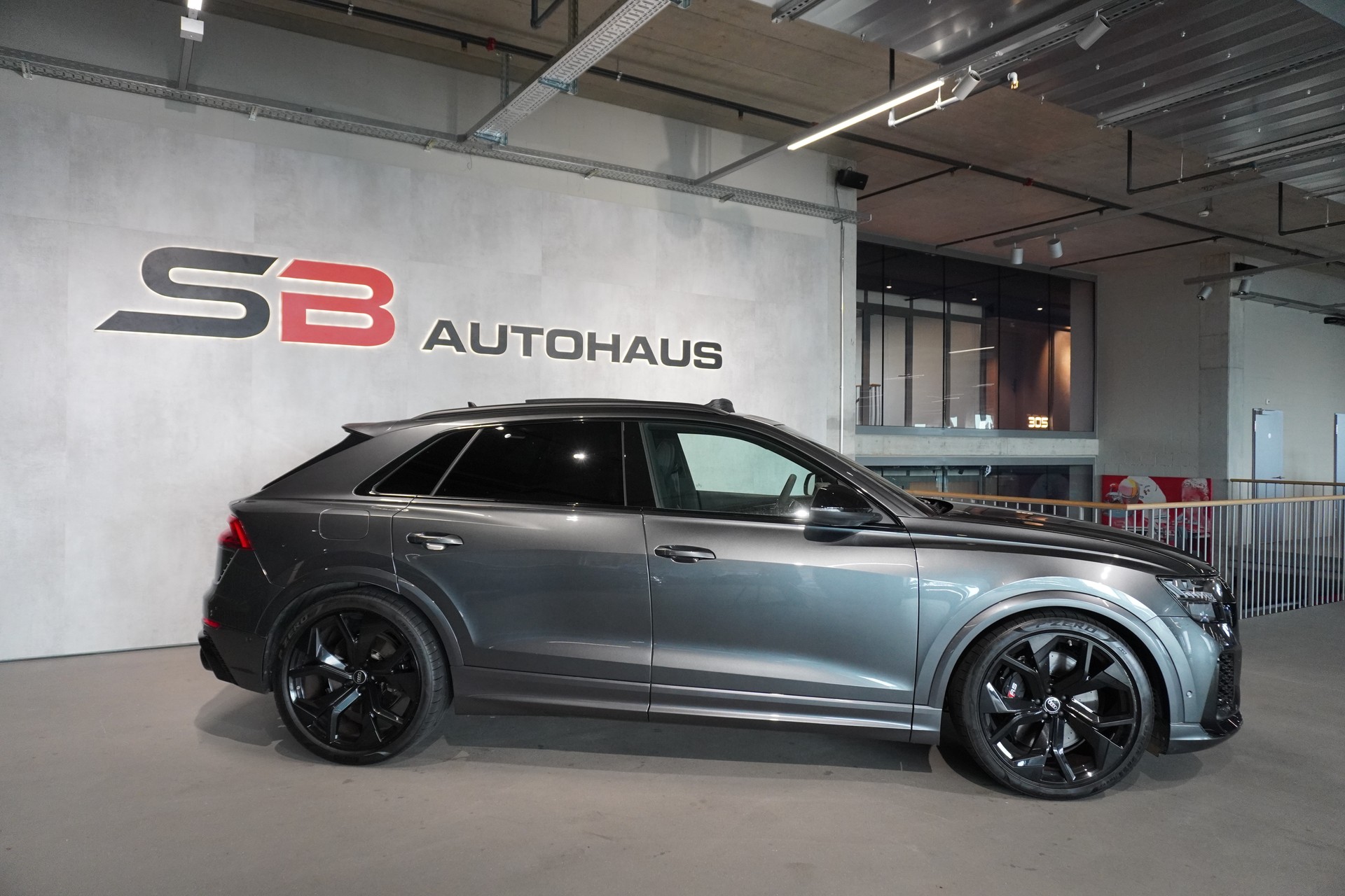 AUDI RSQ8 ABT TUNING quattro tiptronic-showroom-element-2