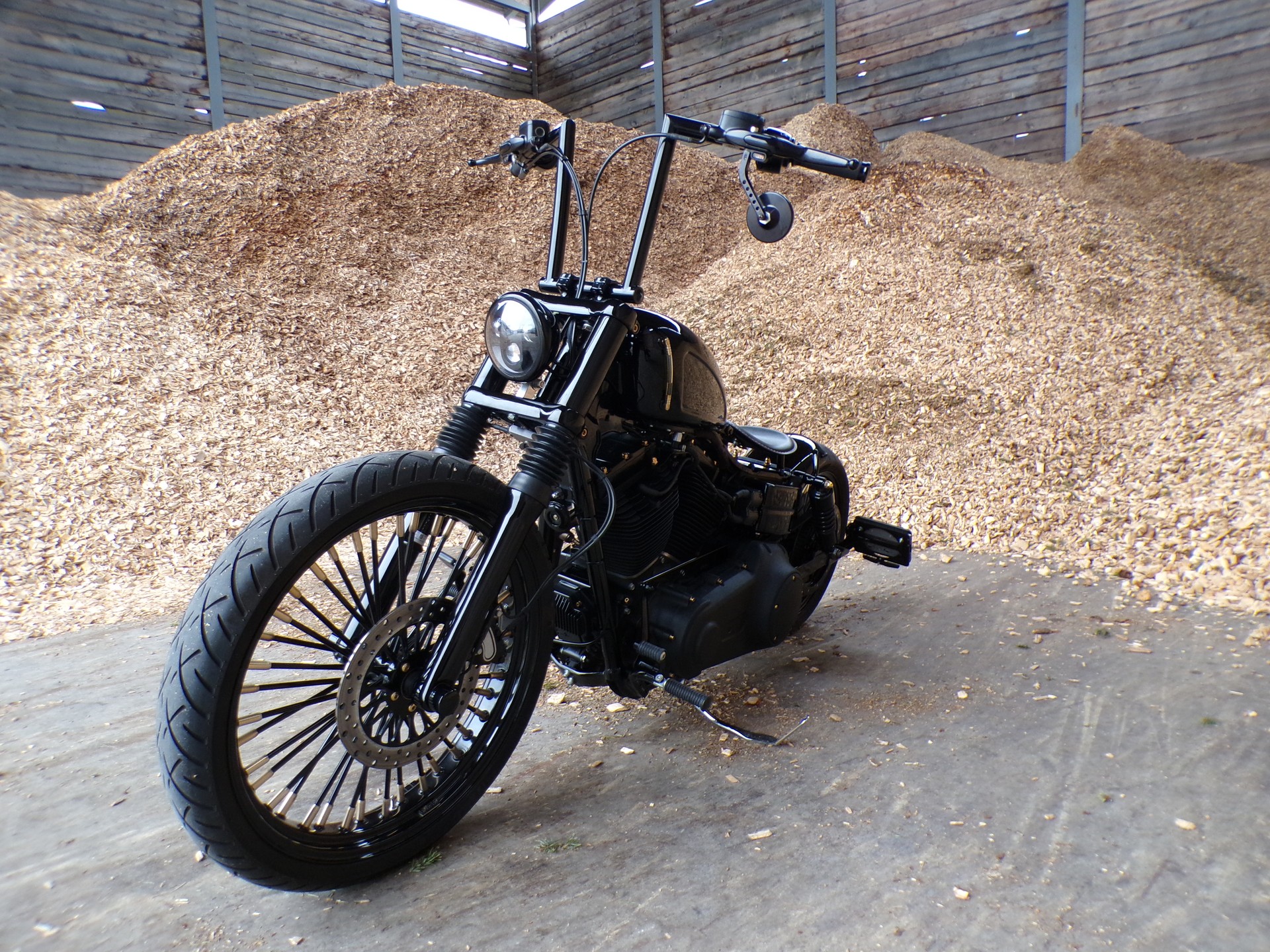 HARLEY-DAVIDSON FXDB Dyna Street Bob ABS-image-4