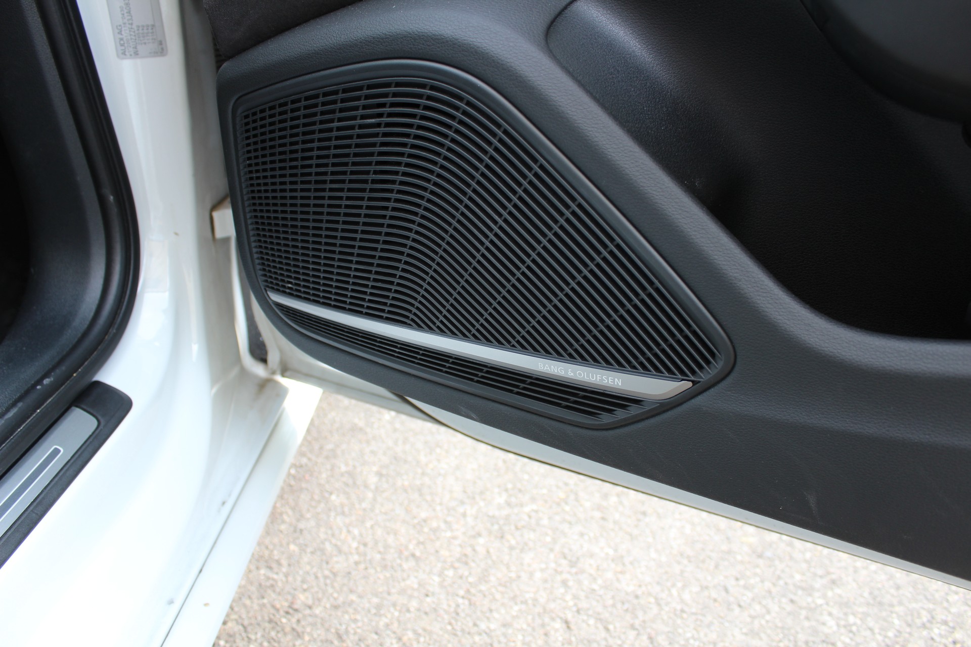 AUDI S4 Avant 3.0 TFSI quattro tiptronic-image-11