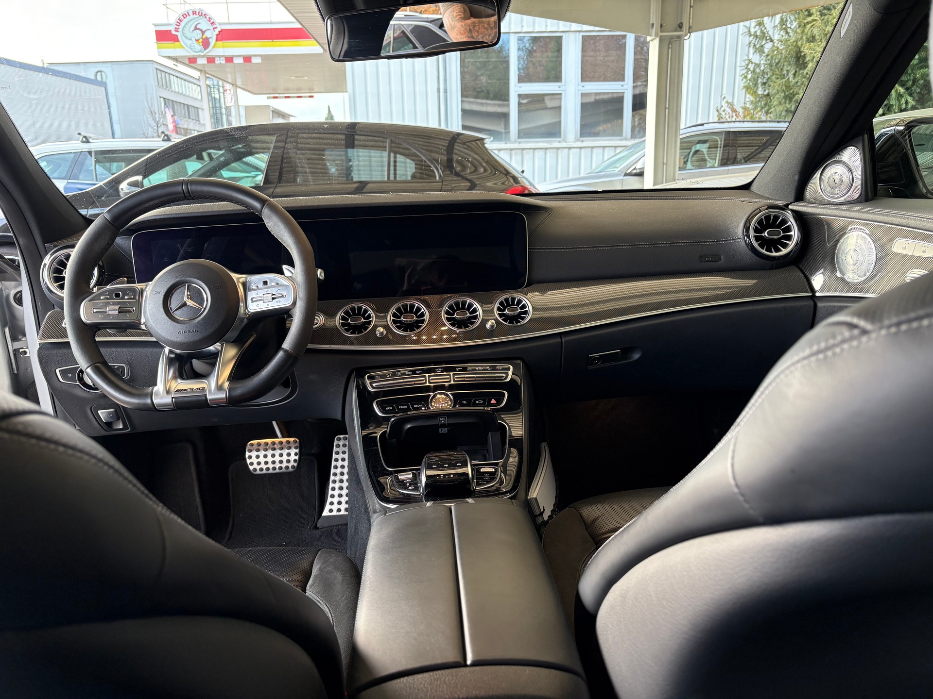 MERCEDES-BENZ E 53 AMG 4Matic+ Speedshift MCT-image-9