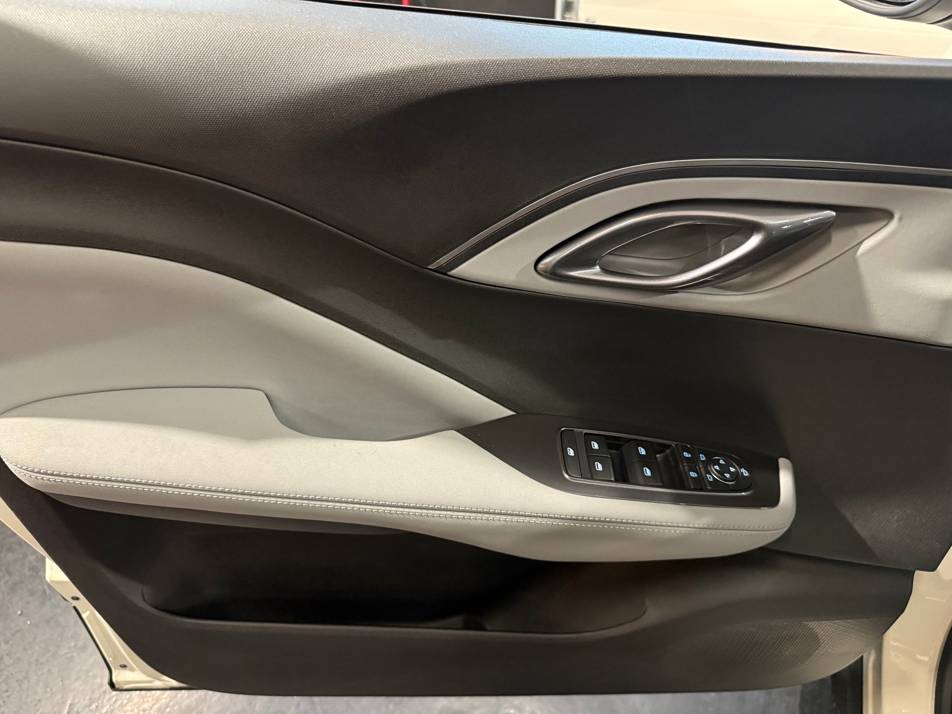 BYD Dolphin Surf 43 kWh Boost-image-21