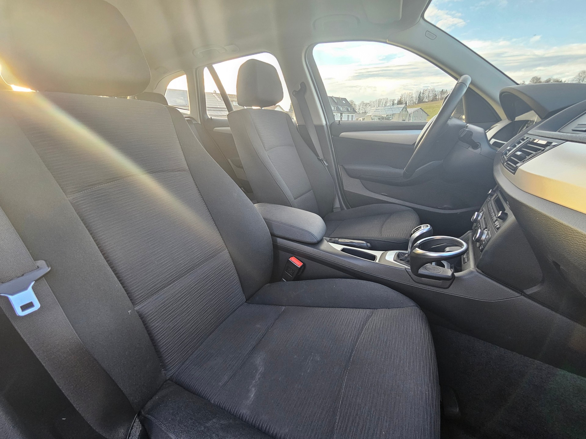 BMW X1 xDrive 18d Steptronic-image-11