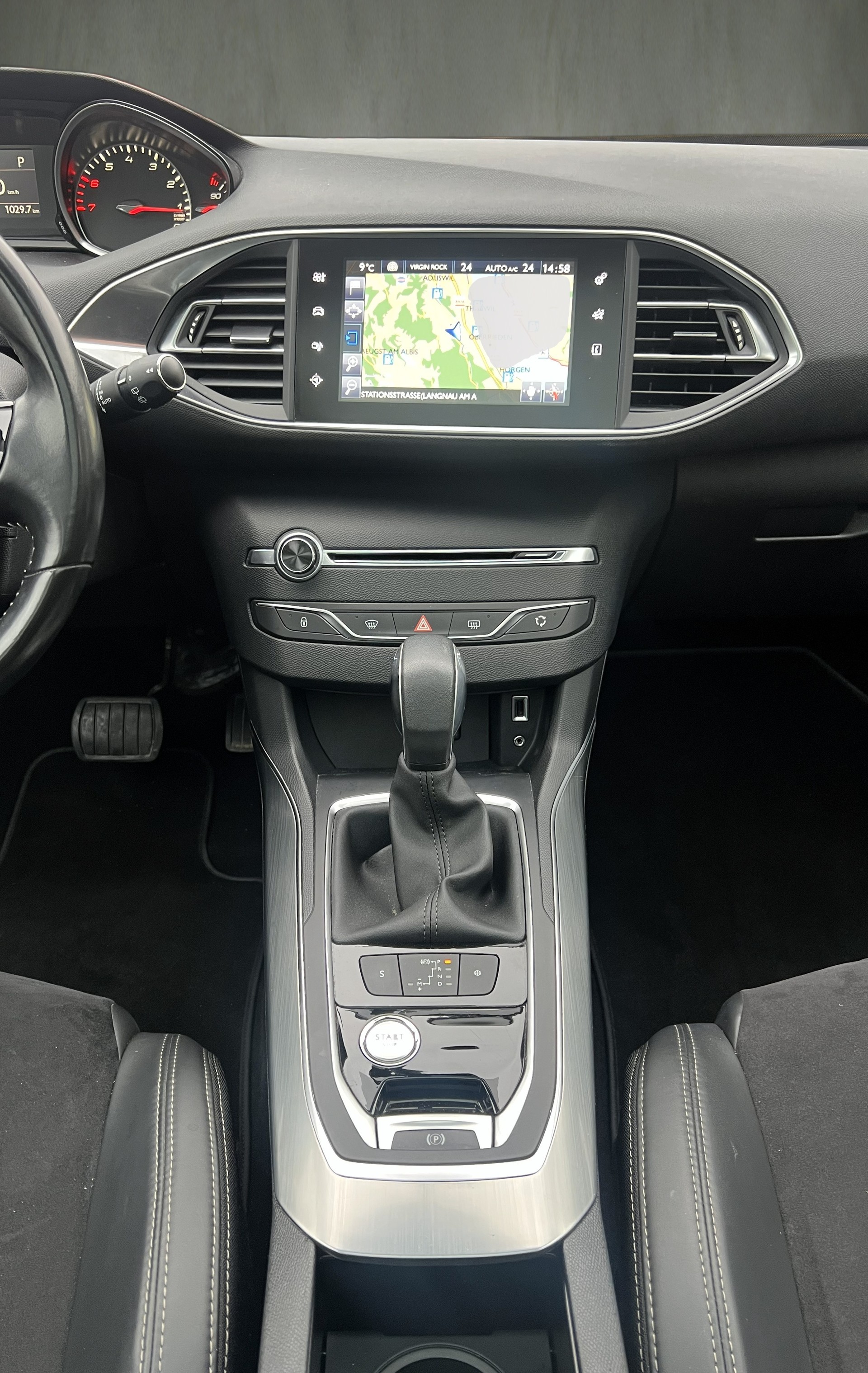 PEUGEOT 308 1.2 THP Style Automatic-image-20