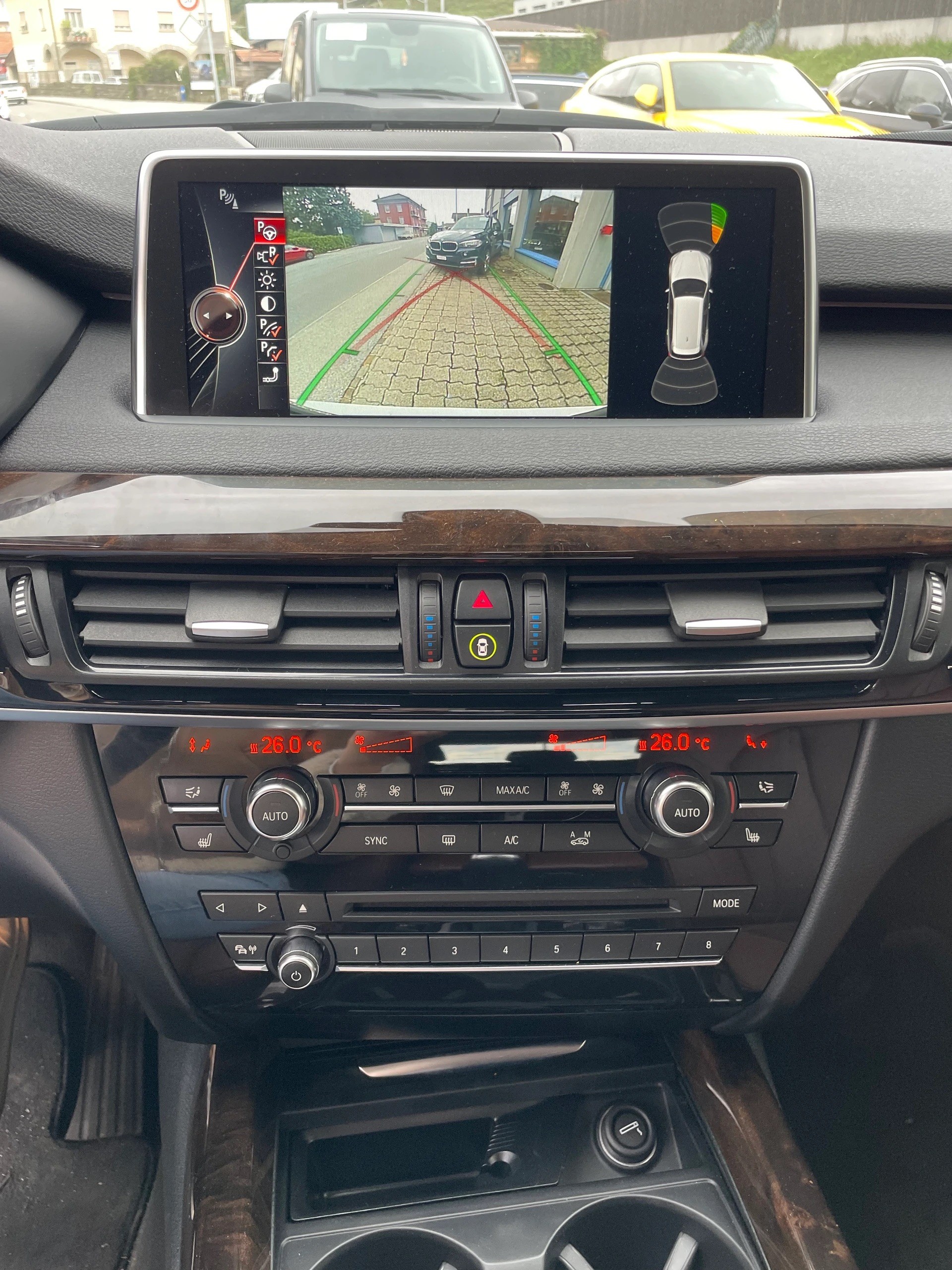 BMW X5 xDrive 40d Steptronic-image-11
