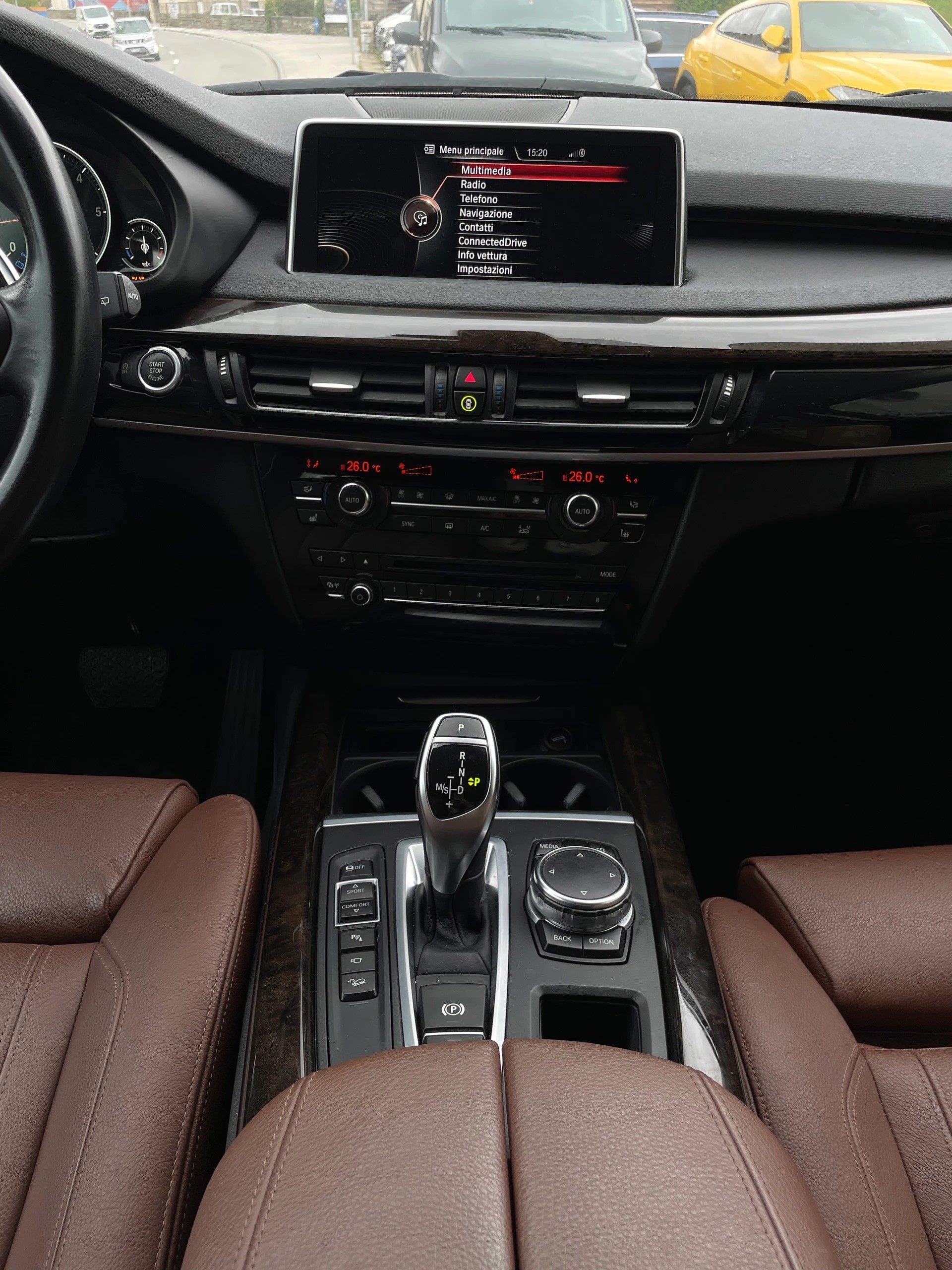BMW X5 xDrive 40d Steptronic-image-12