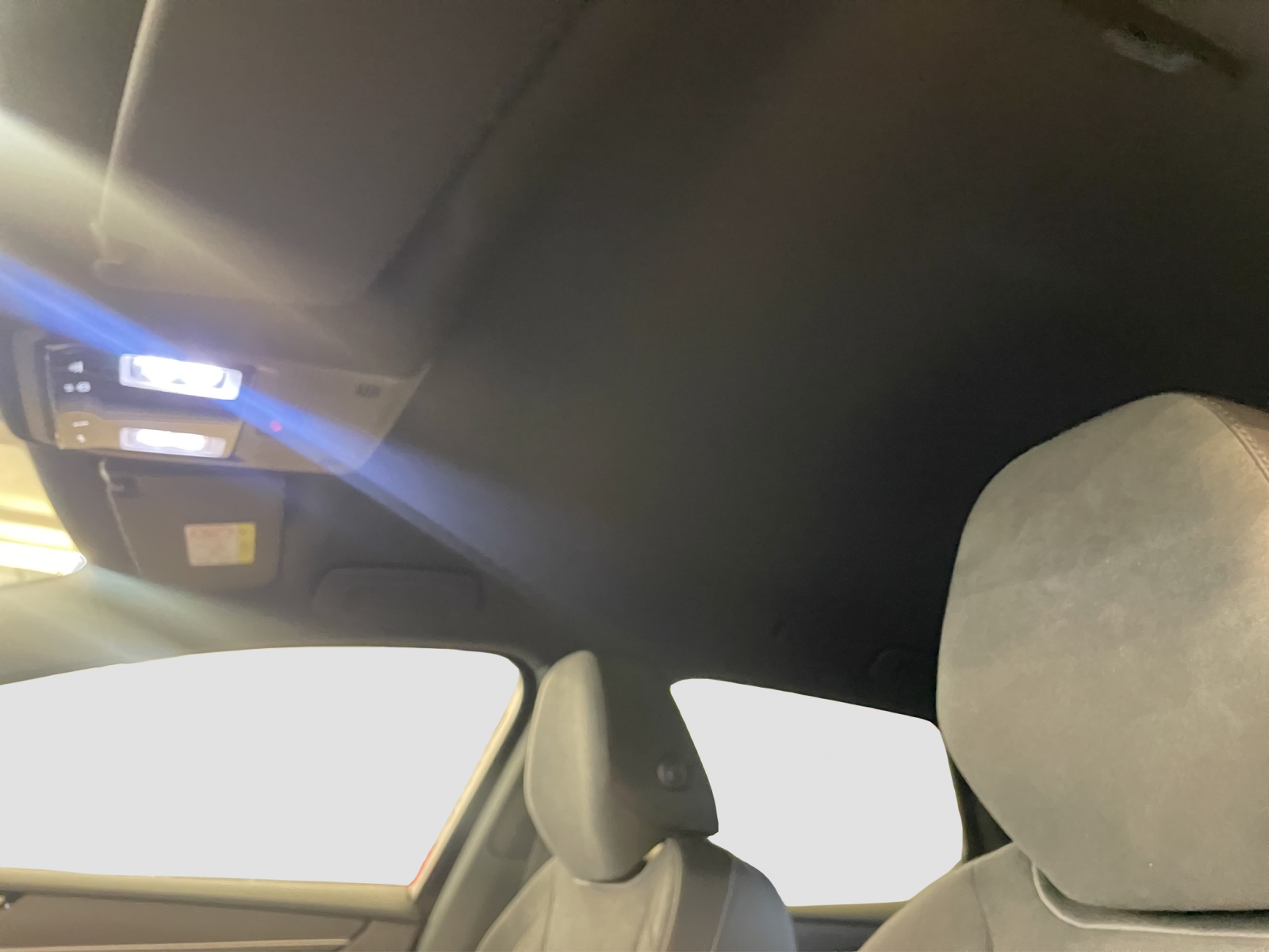 VW ID.7 Tourer Pro 77 kWh United-image-15