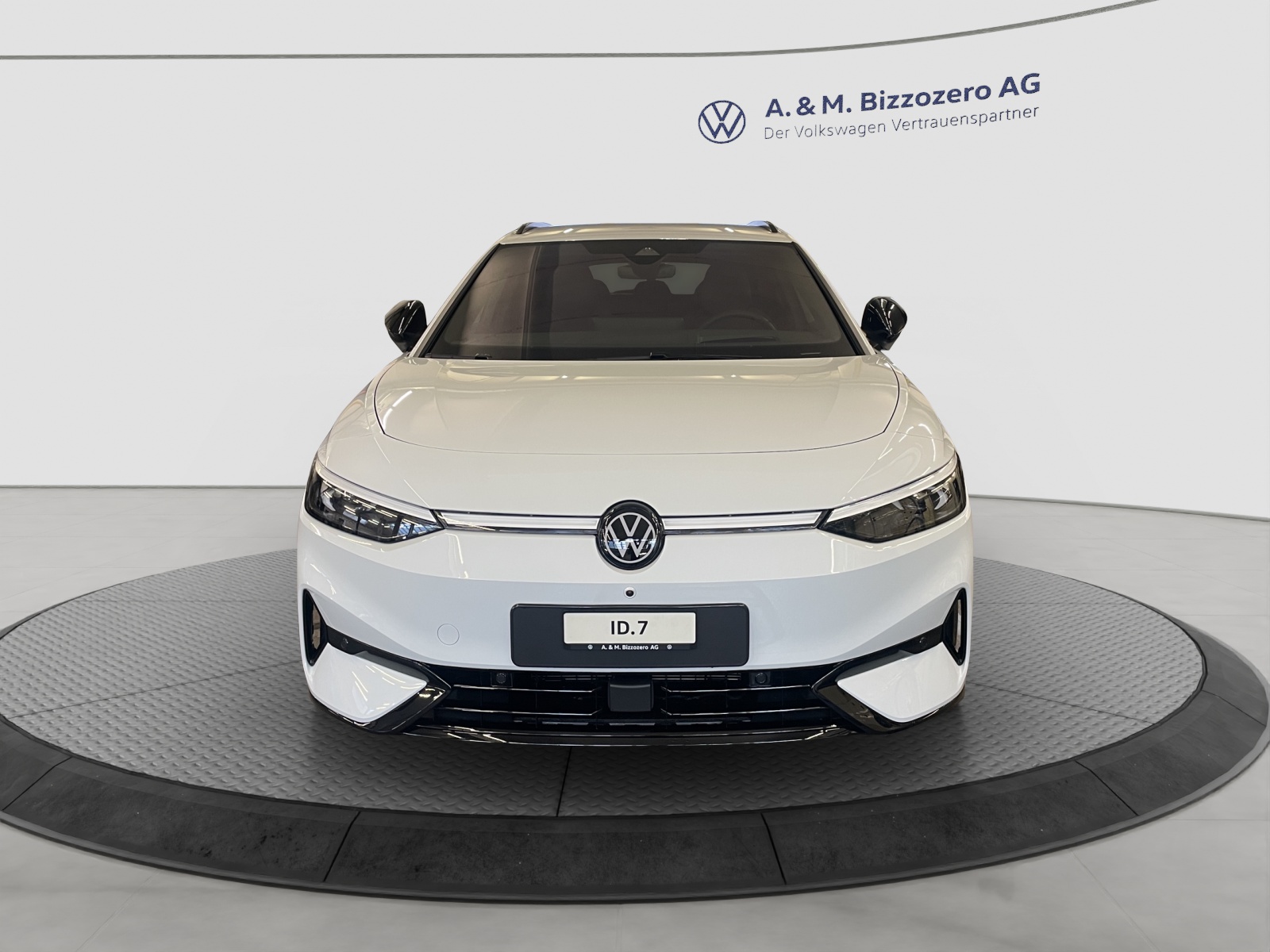 VW ID.7 Tourer Pro 77 kWh United-image-7