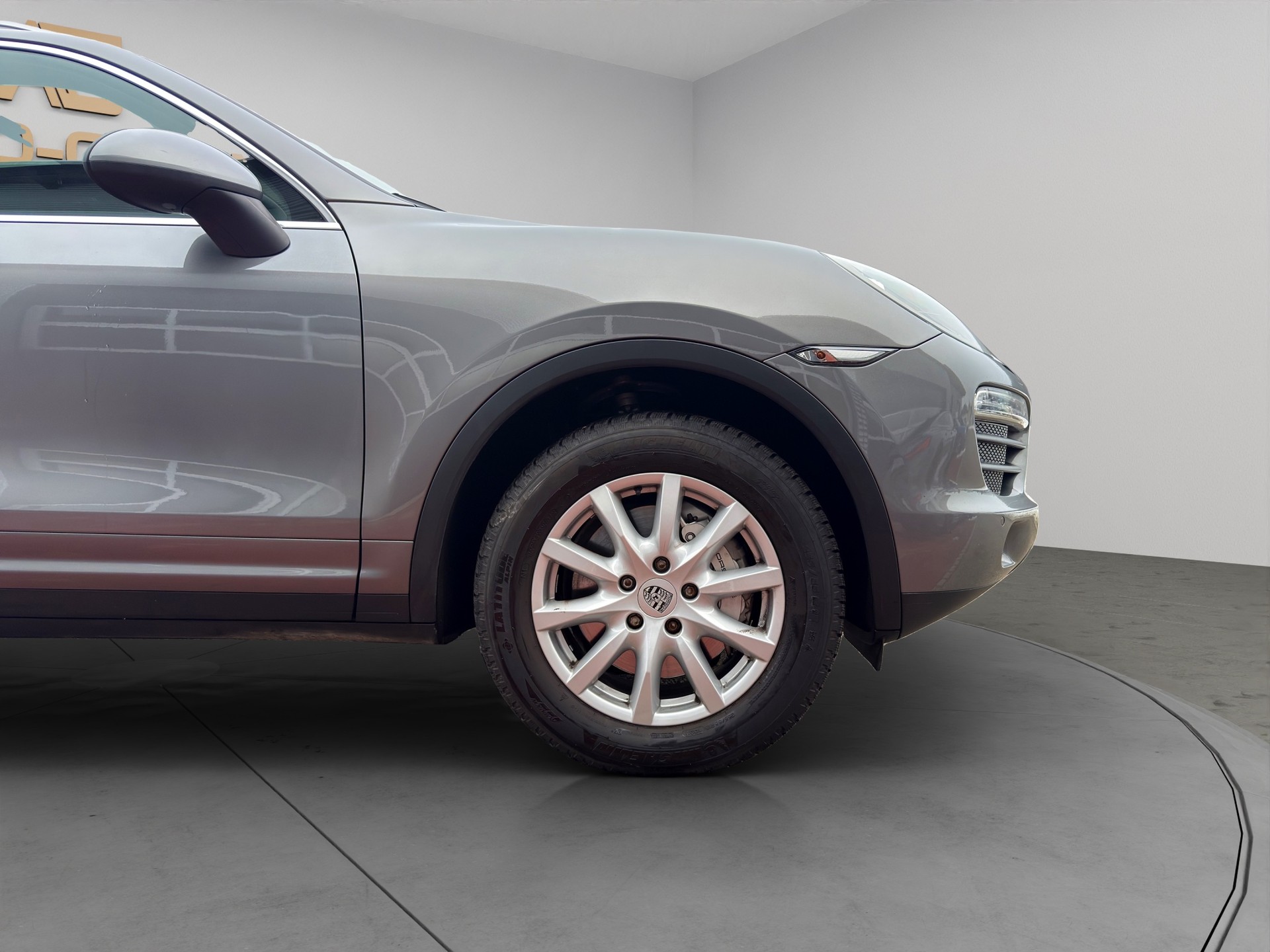 PORSCHE Cayenne S-image-8