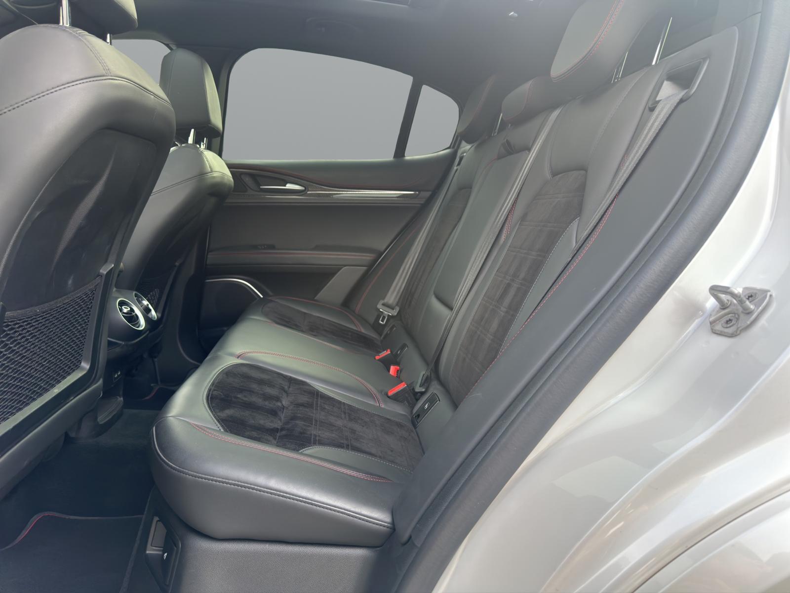 ALFA ROMEO Stelvio 2.9 V6 Quadrifoglio Q4 Automatic-image-12