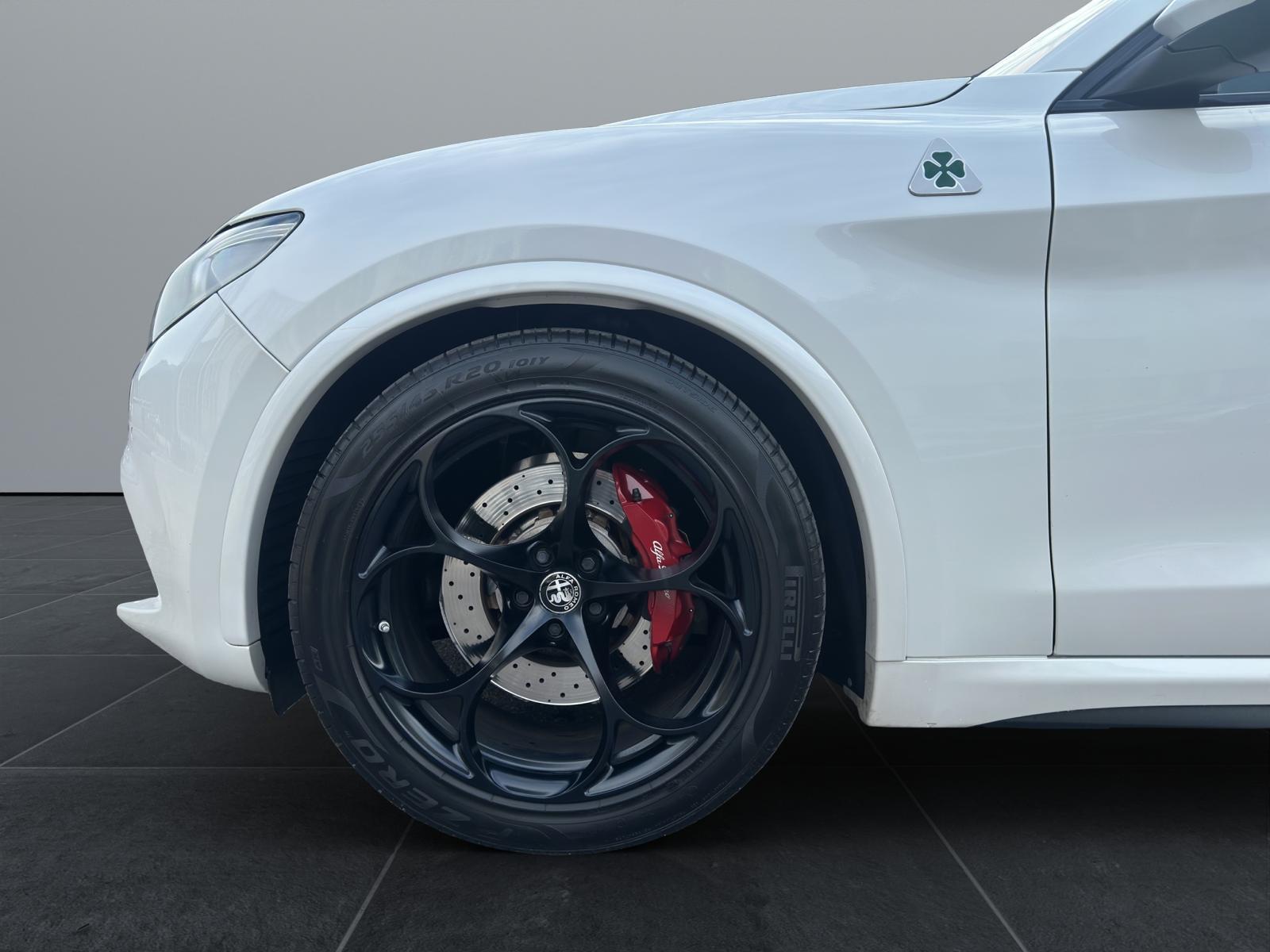 ALFA ROMEO Stelvio 2.9 V6 Quadrifoglio Q4 Automatic-image-15