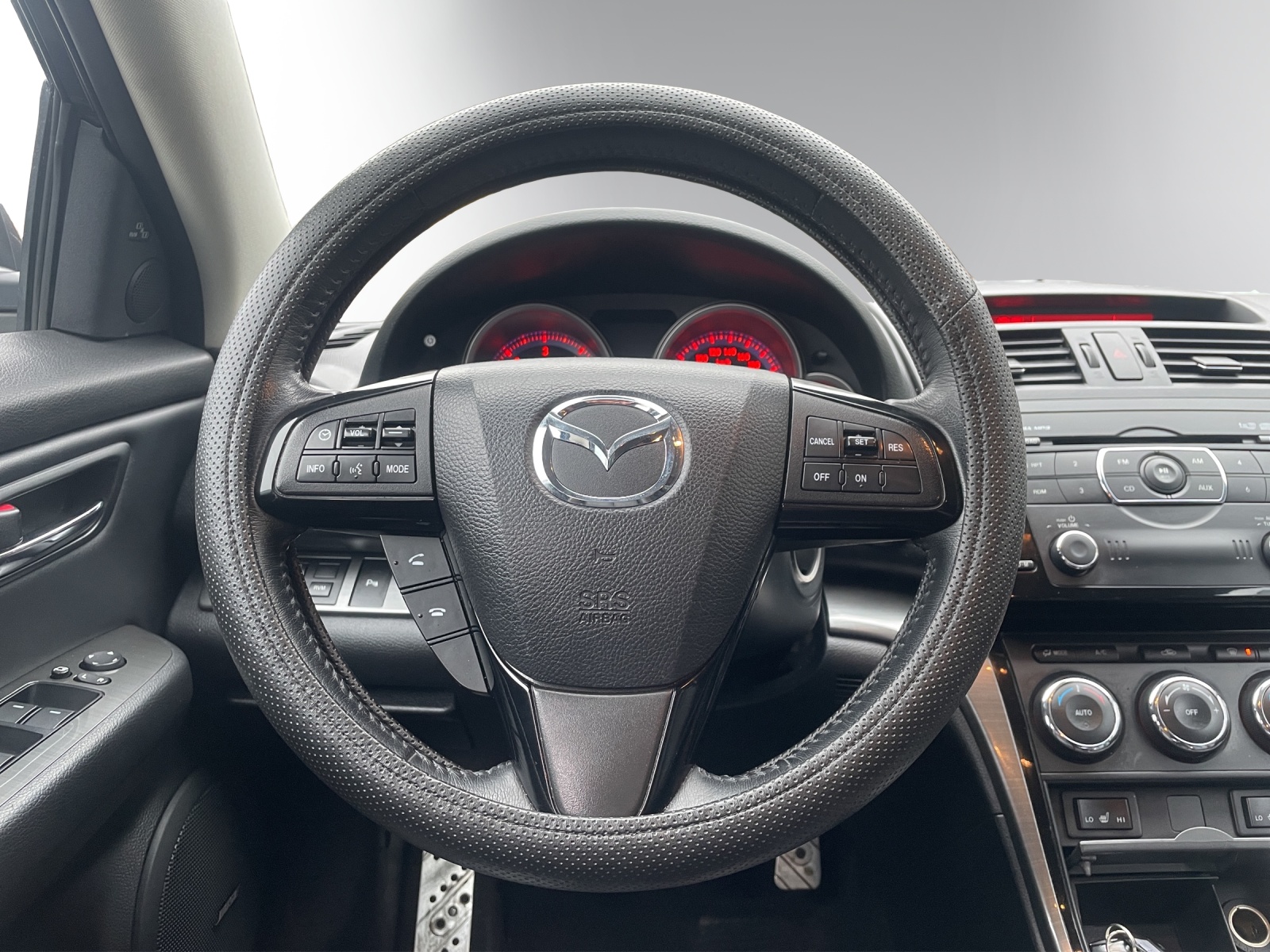 MAZDA 6 2.2 CD 16V Sport-image-8