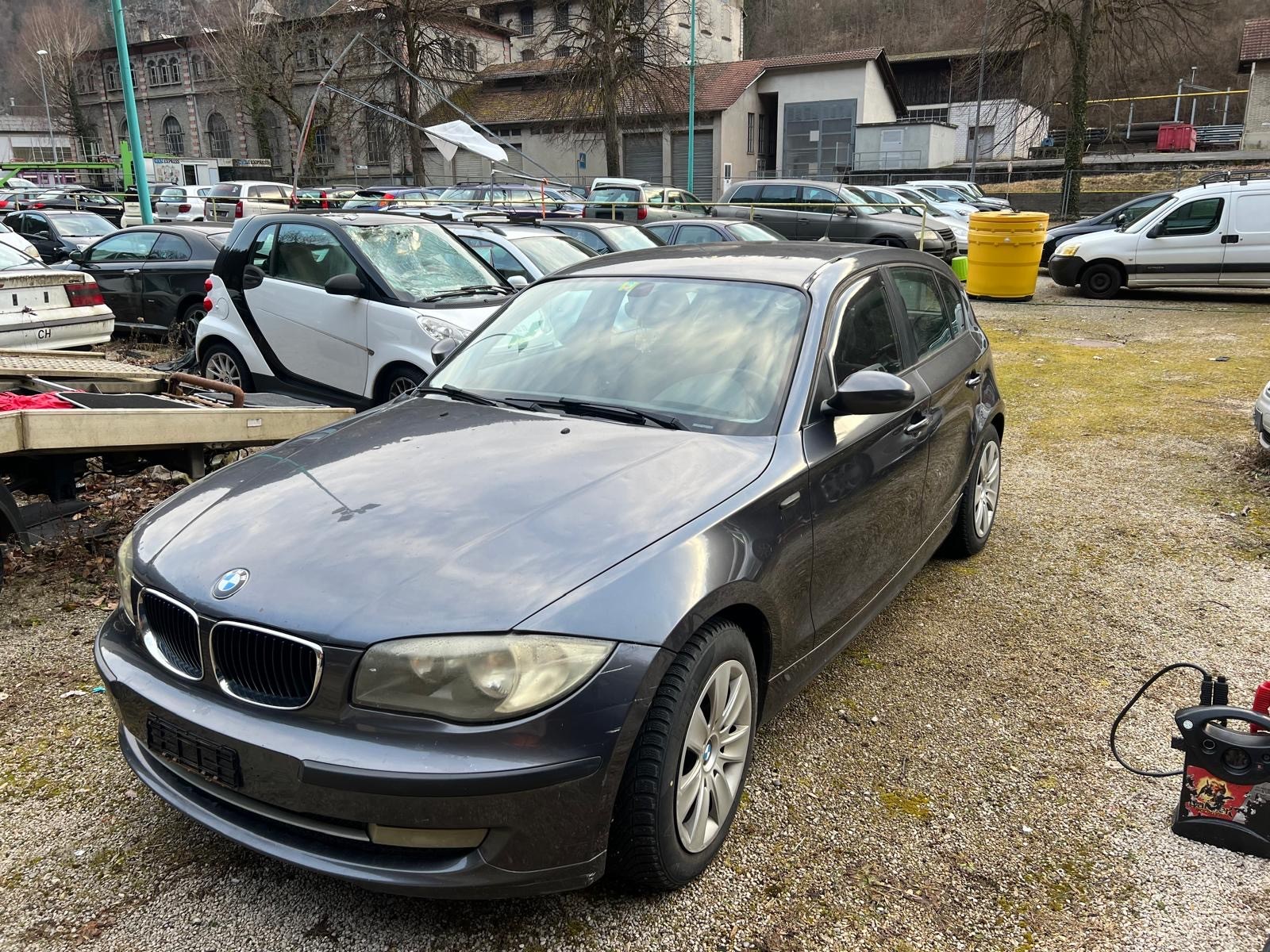 BMW 118d-image-0