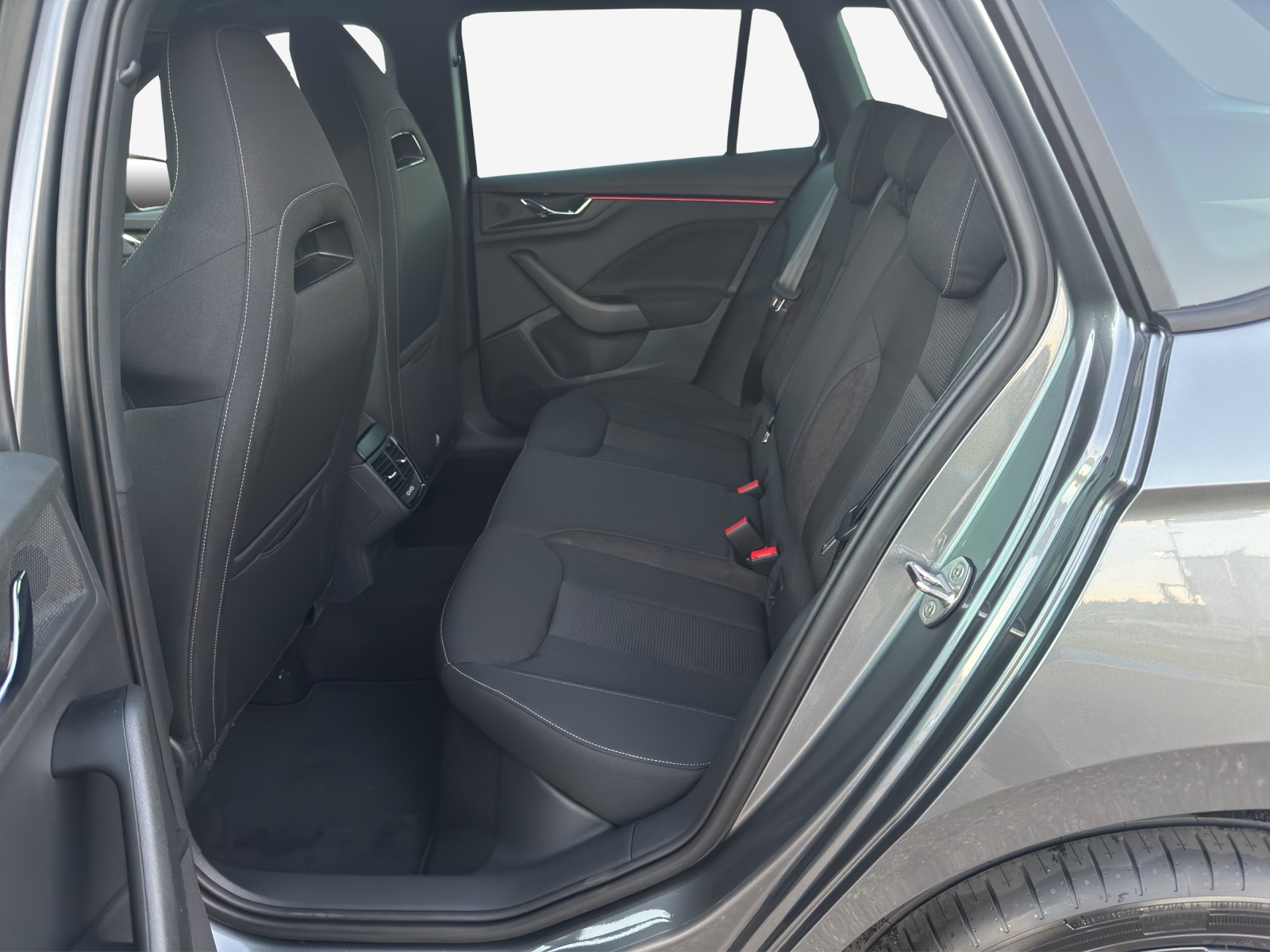 SKODA Kamiq 1.5 TSI Dynamic DSG-image-11