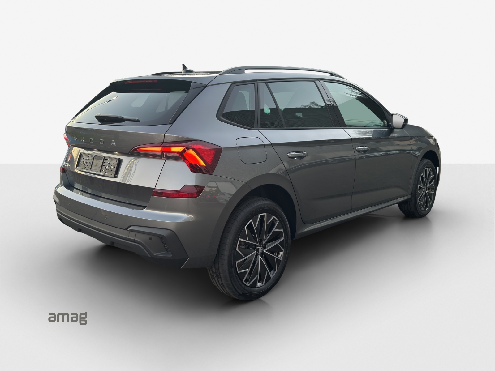 SKODA Kamiq 1.5 TSI Dynamic DSG-image-4
